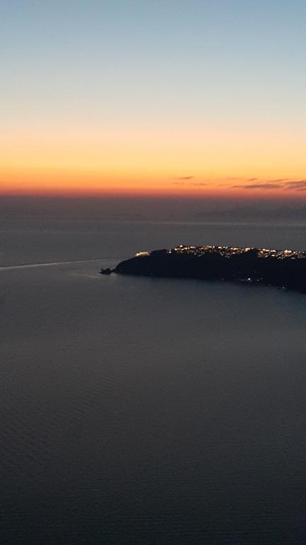Unique Villa Imerovigli (Santorini)