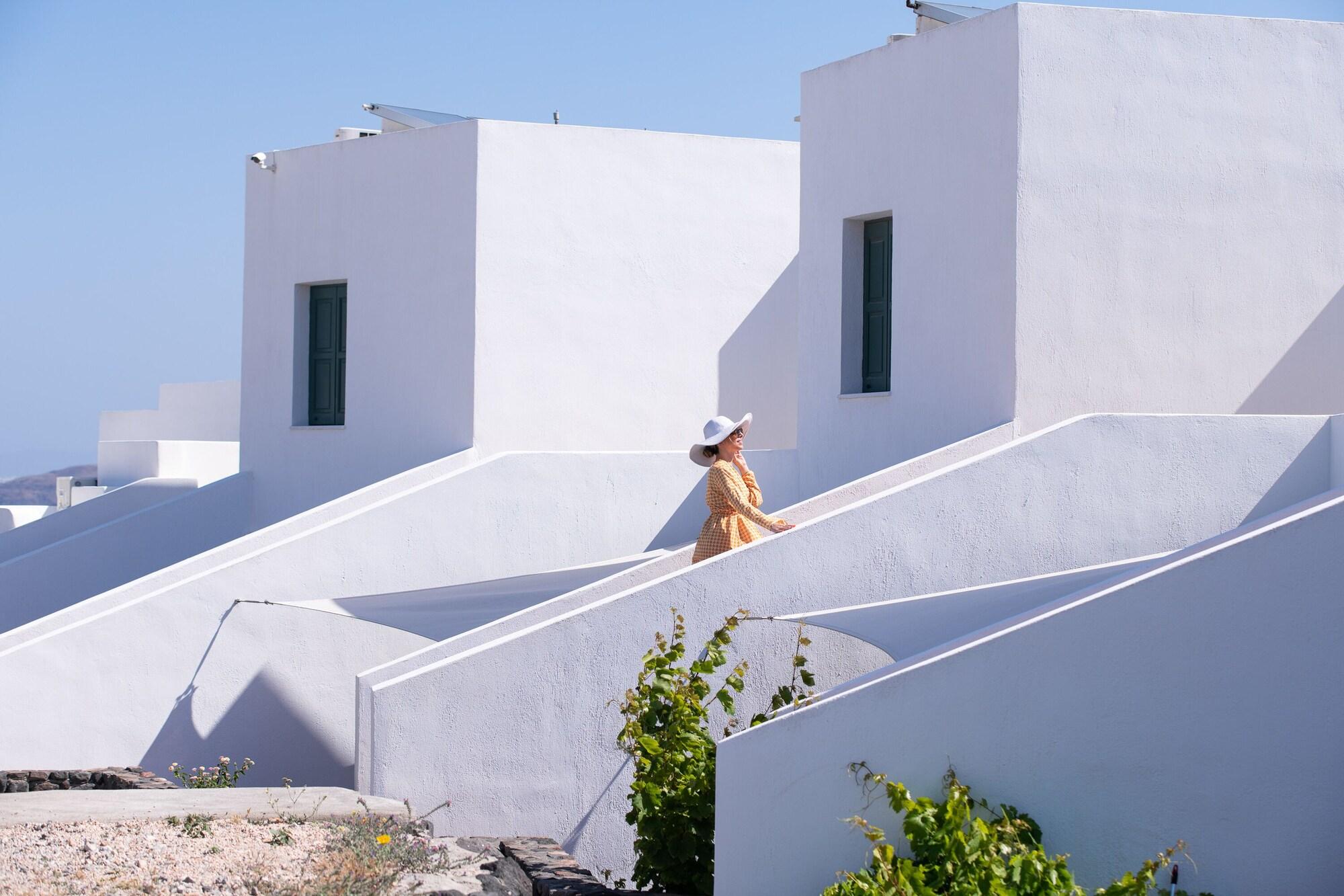 Avant Garde Hotel 4*