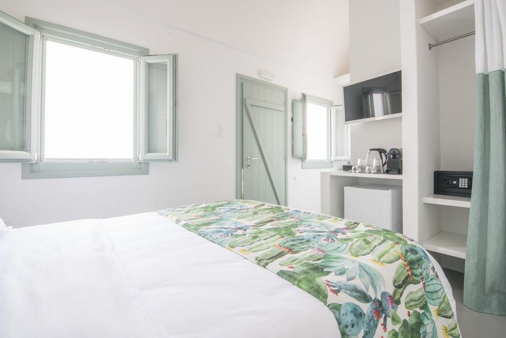 Guest house Agave Santorini Design Boutique 3*