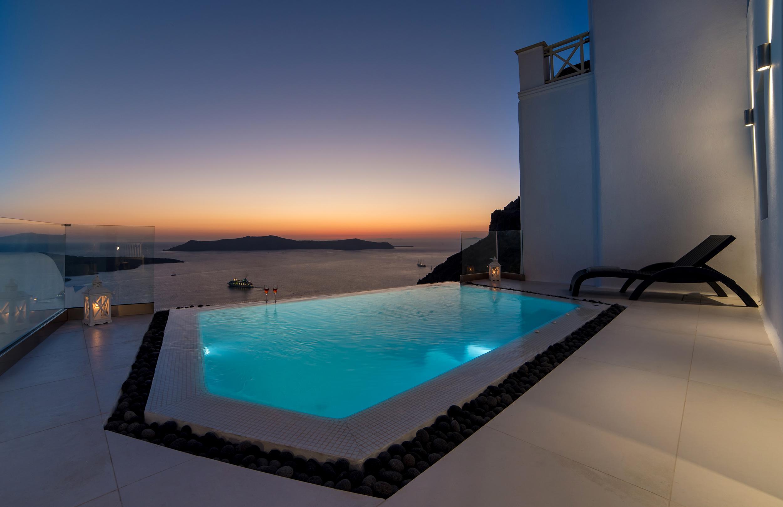 Daydream Luxury Hotel Fira (Santorini)