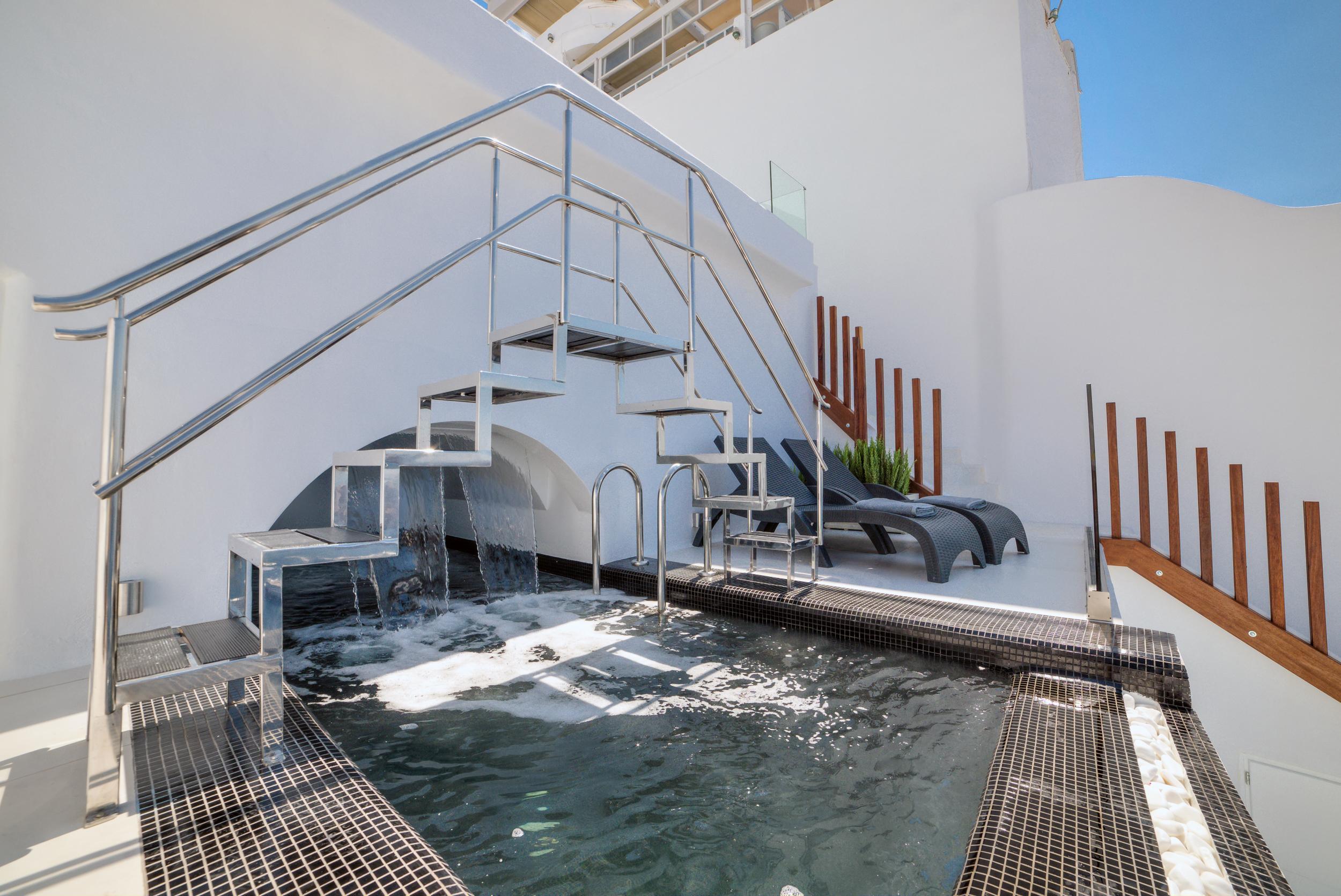 Daydream Luxury Hotel Fira (Santorini)