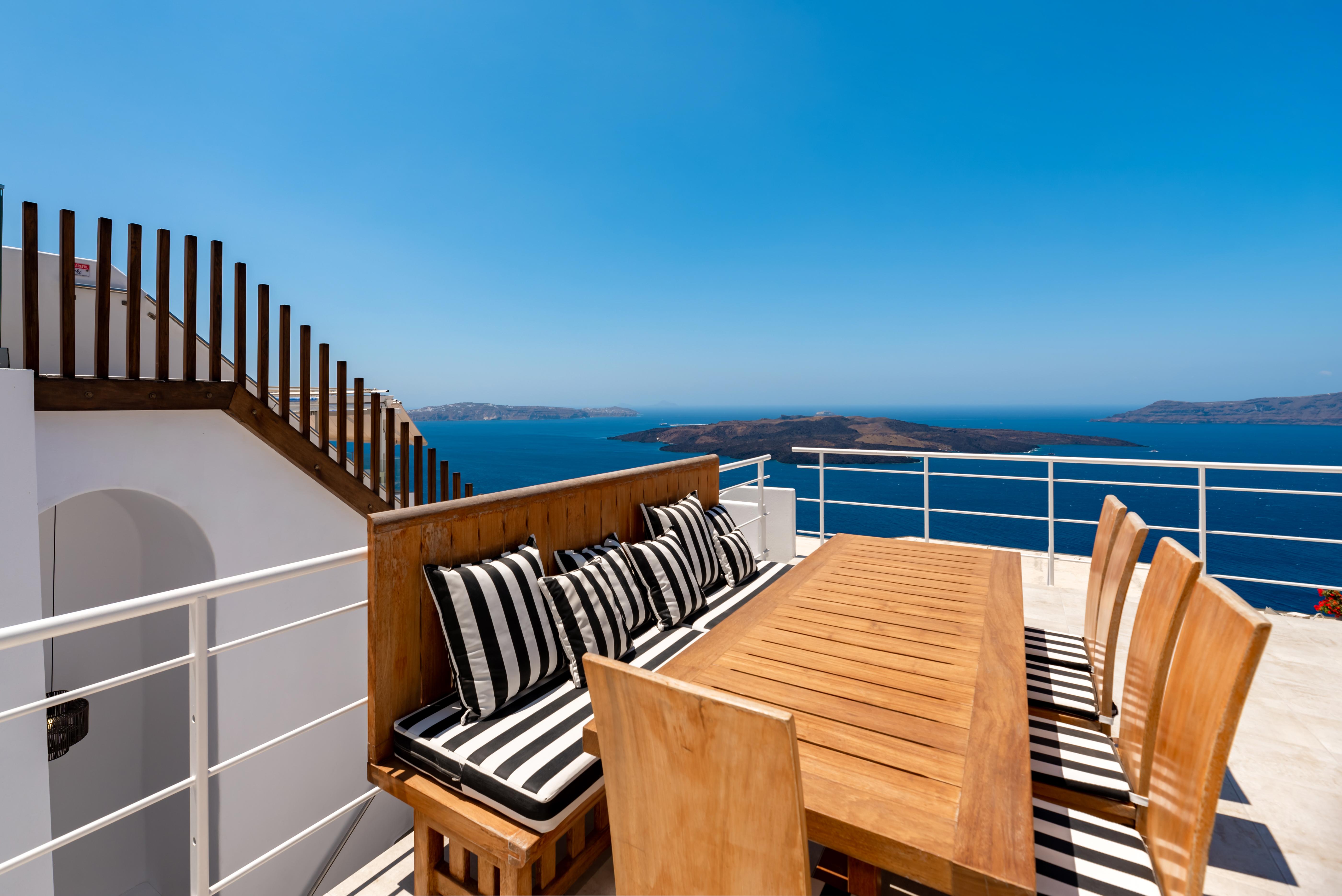 Daydream Luxury 3* Fira (Santorini)
