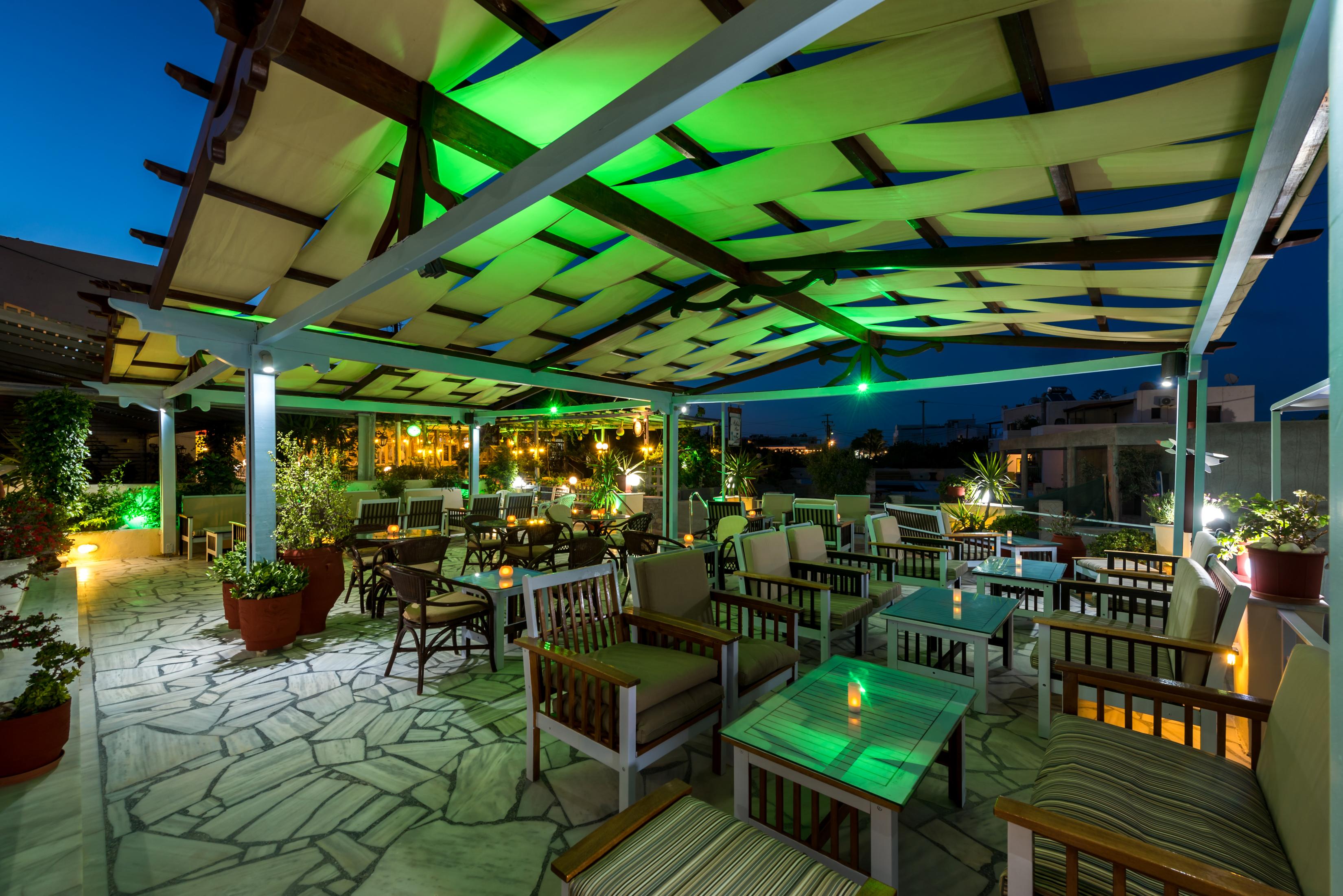 Hotel Akis Kamari (Santorini)