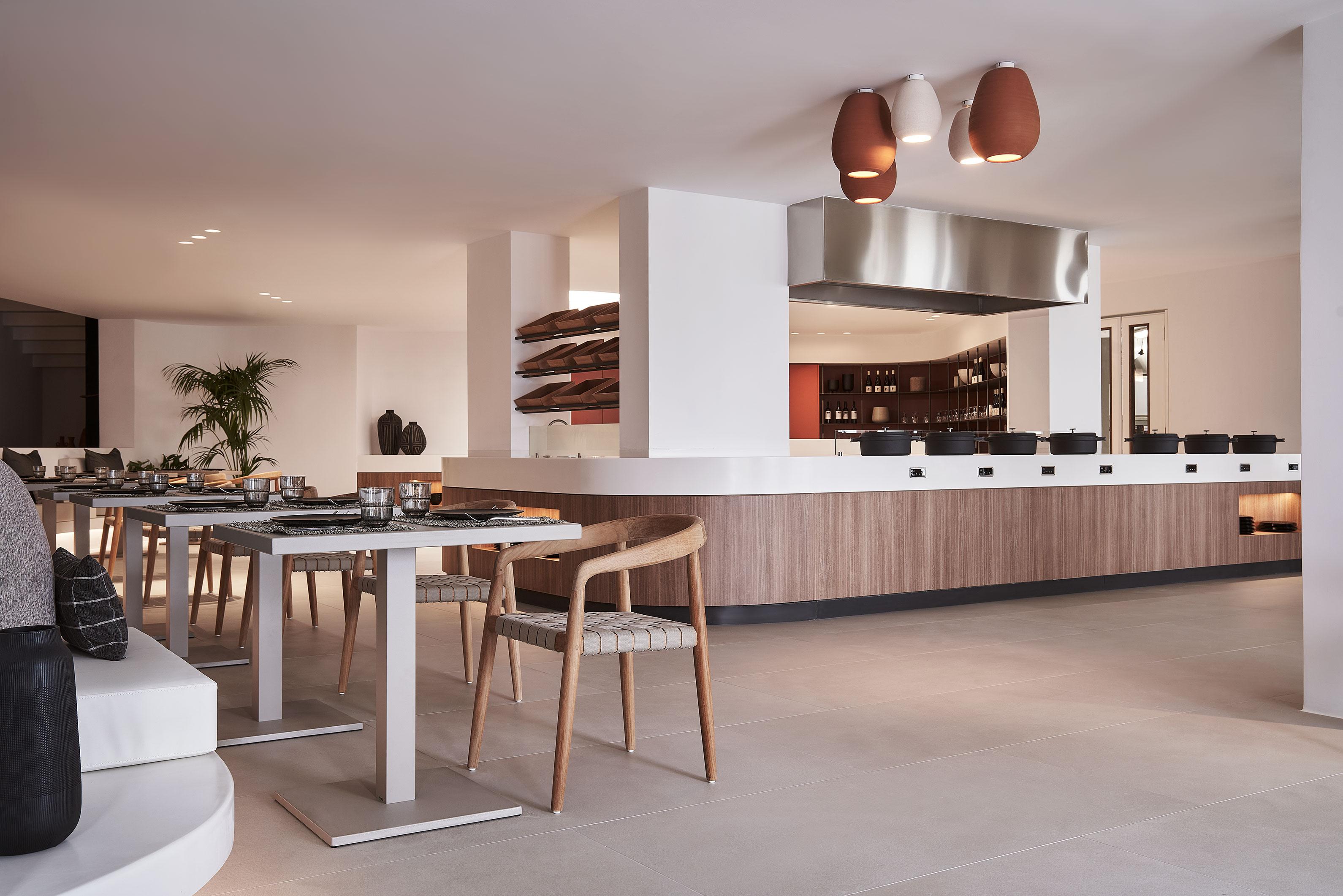 Orama & 5* Fira (Santorini)