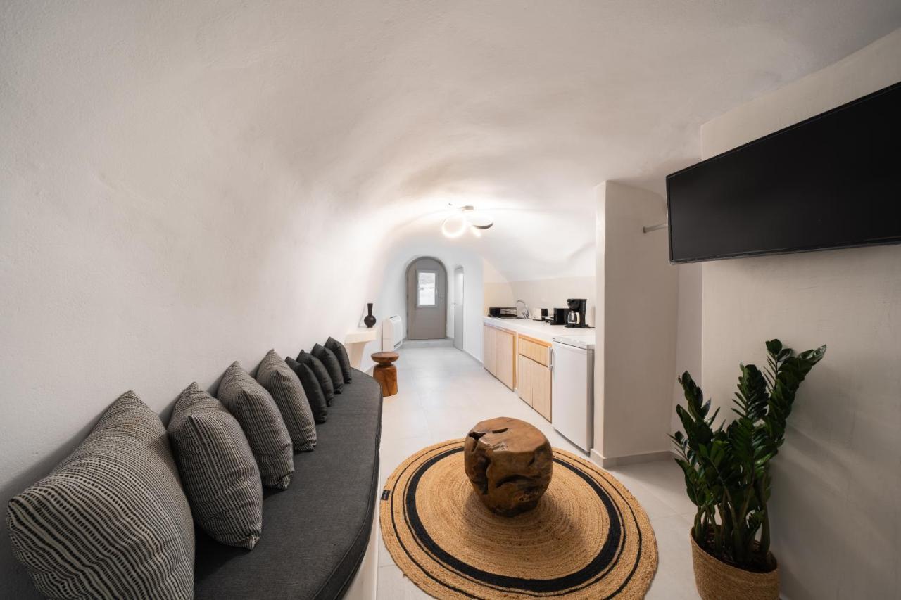 Holiday home Spilia Caves Santorini