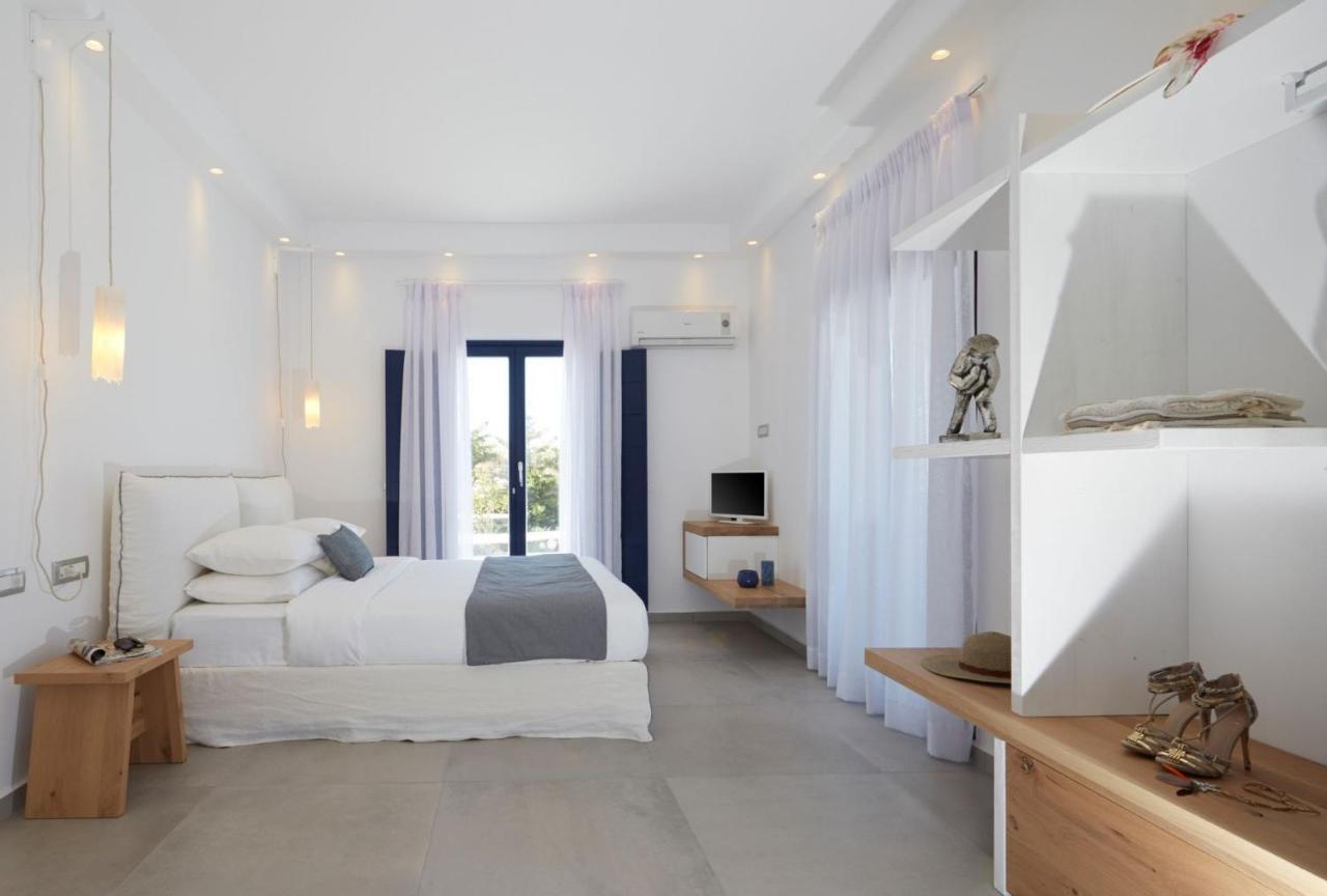 Villa Lovely Santorini 3 Bedrooms Petra Private Pool Outdoor Dining Area Exo Gialos