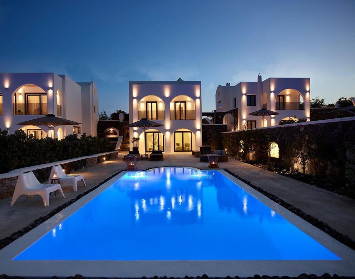 Aqua: Modern Santorini Retreat With Private Pool Villa