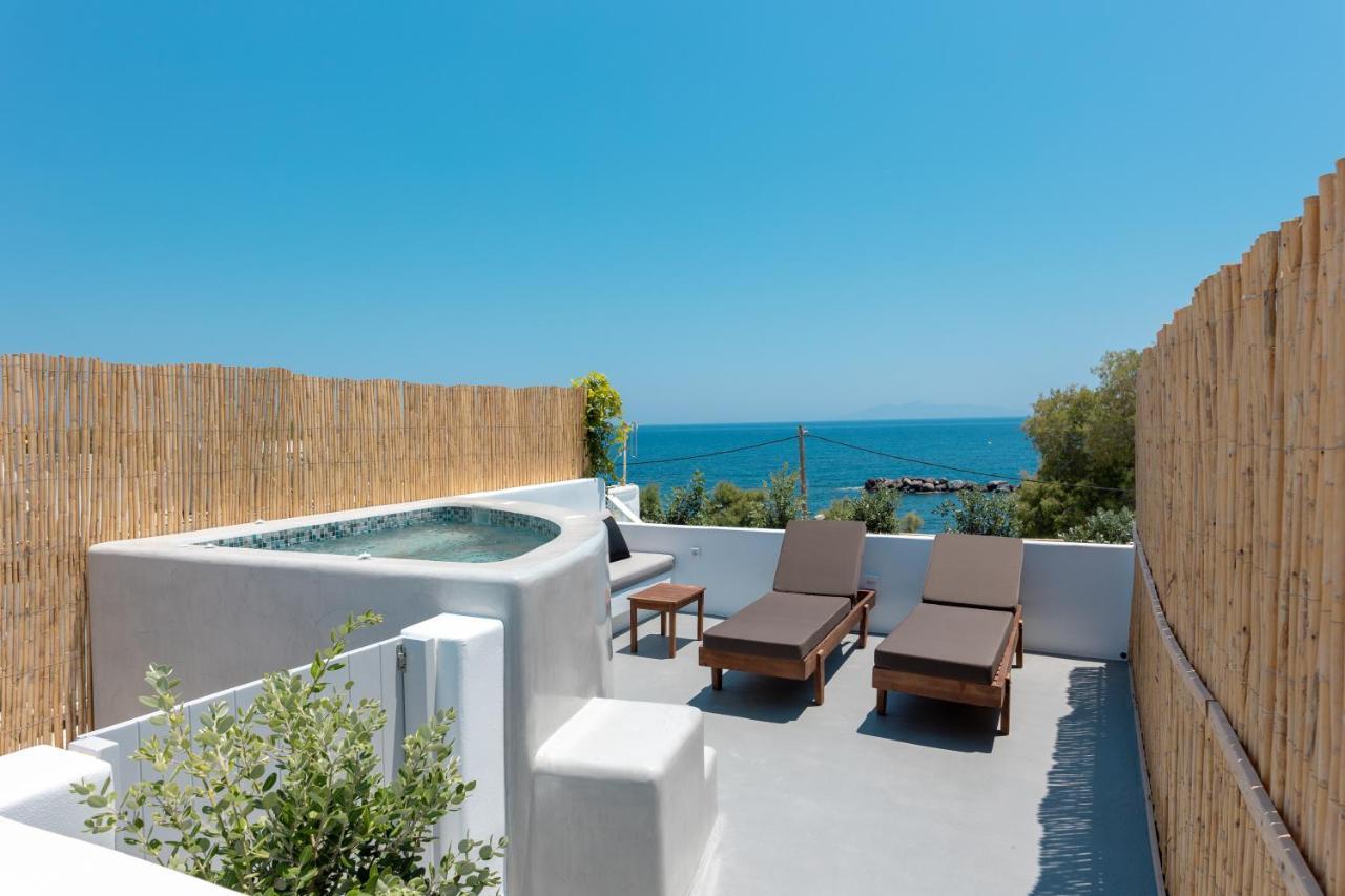 Aegean Gold * Kamari (Santorini)
