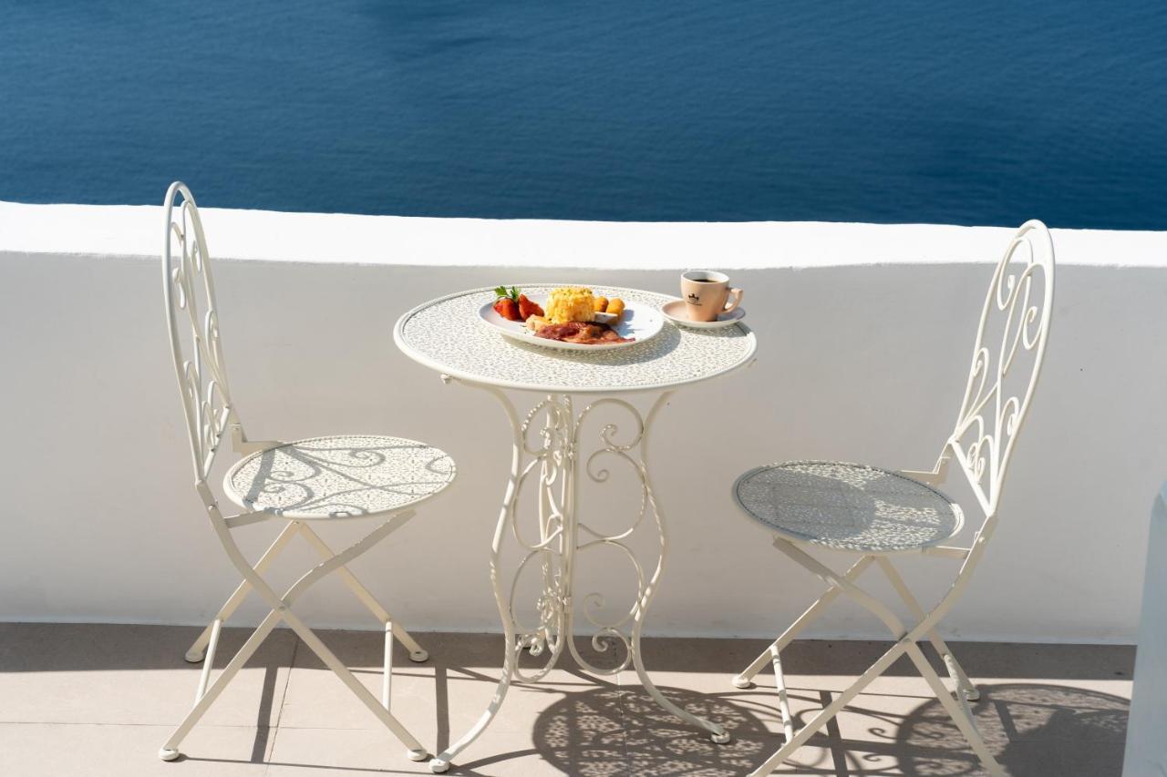 Bligos Oia (Santorini)