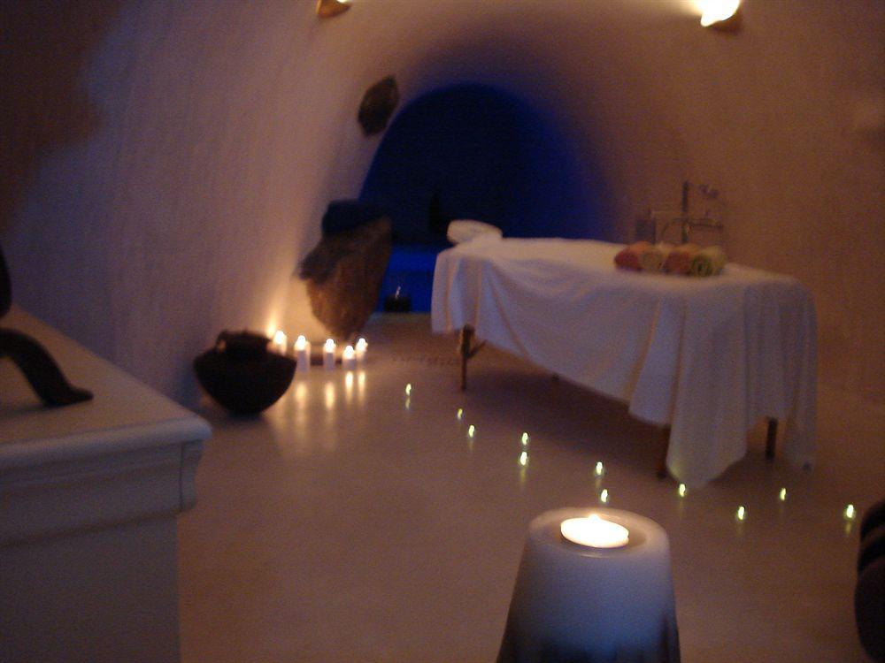 Abyssanto And Hotel 3*