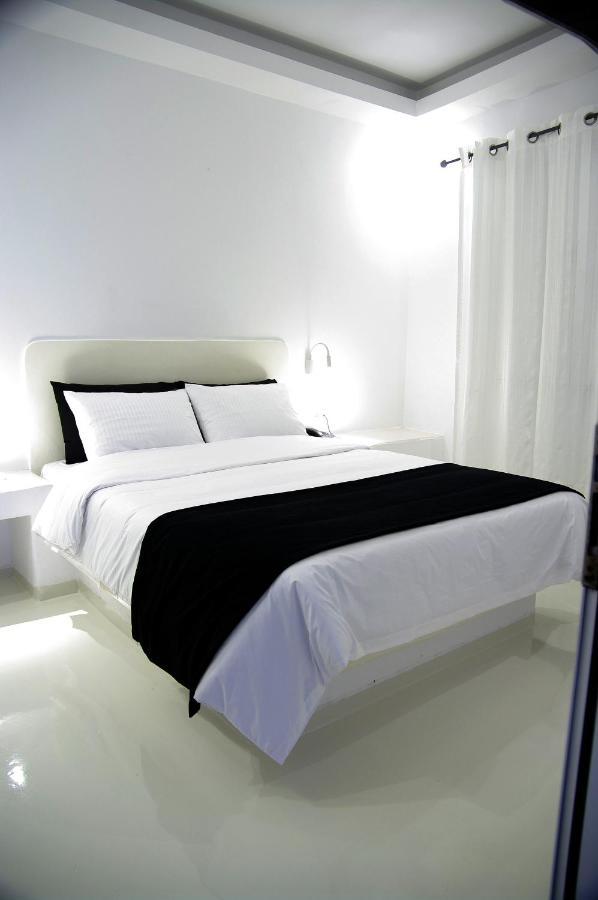 Tataki Family Hotel Fira (Santorini)