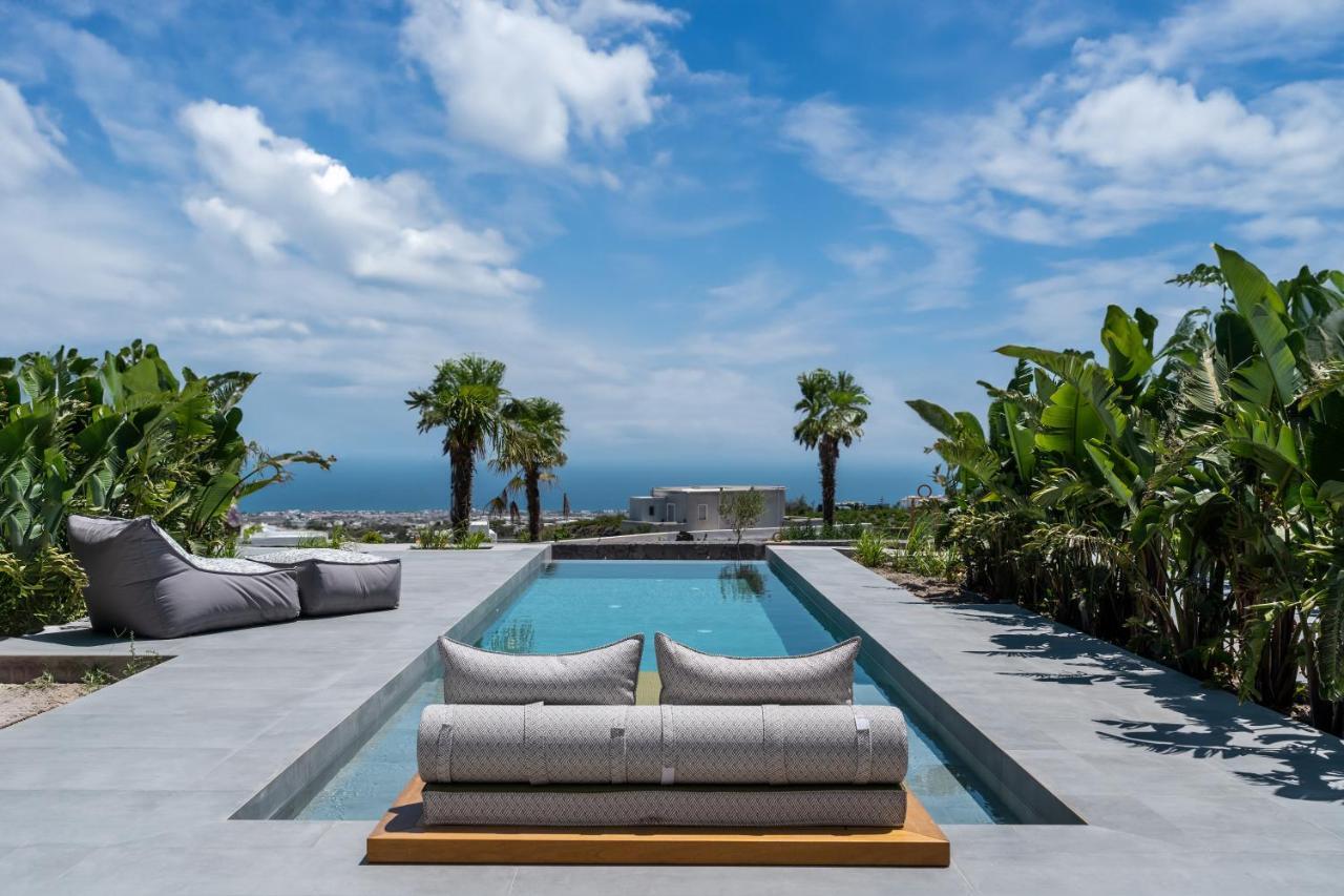 Villa Numa Santorini *