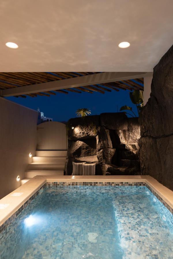 Aegean Diamonds Luxury