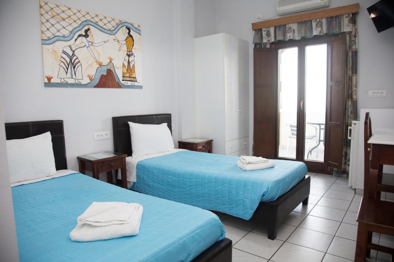 Stella Guest house Fira (Santorini)