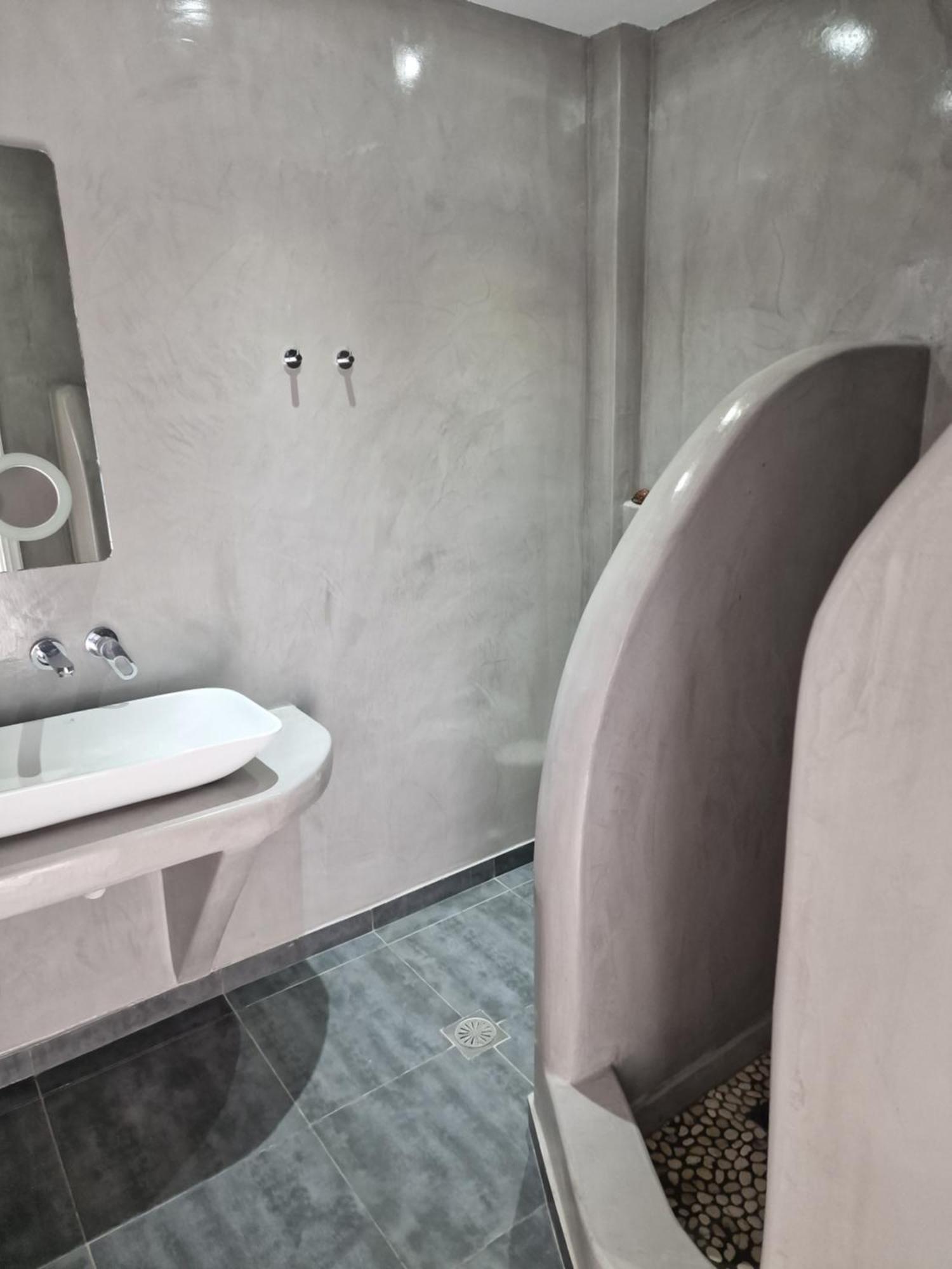 Apartment Argiris Kamari (Santorini)