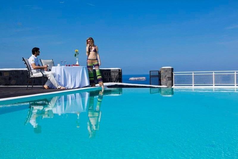Beautiful Santorini 2 Bedroom Panoramic Caldera Sea Views Private Plunge Pool Megalochori Villa Megalochori (Santorini)