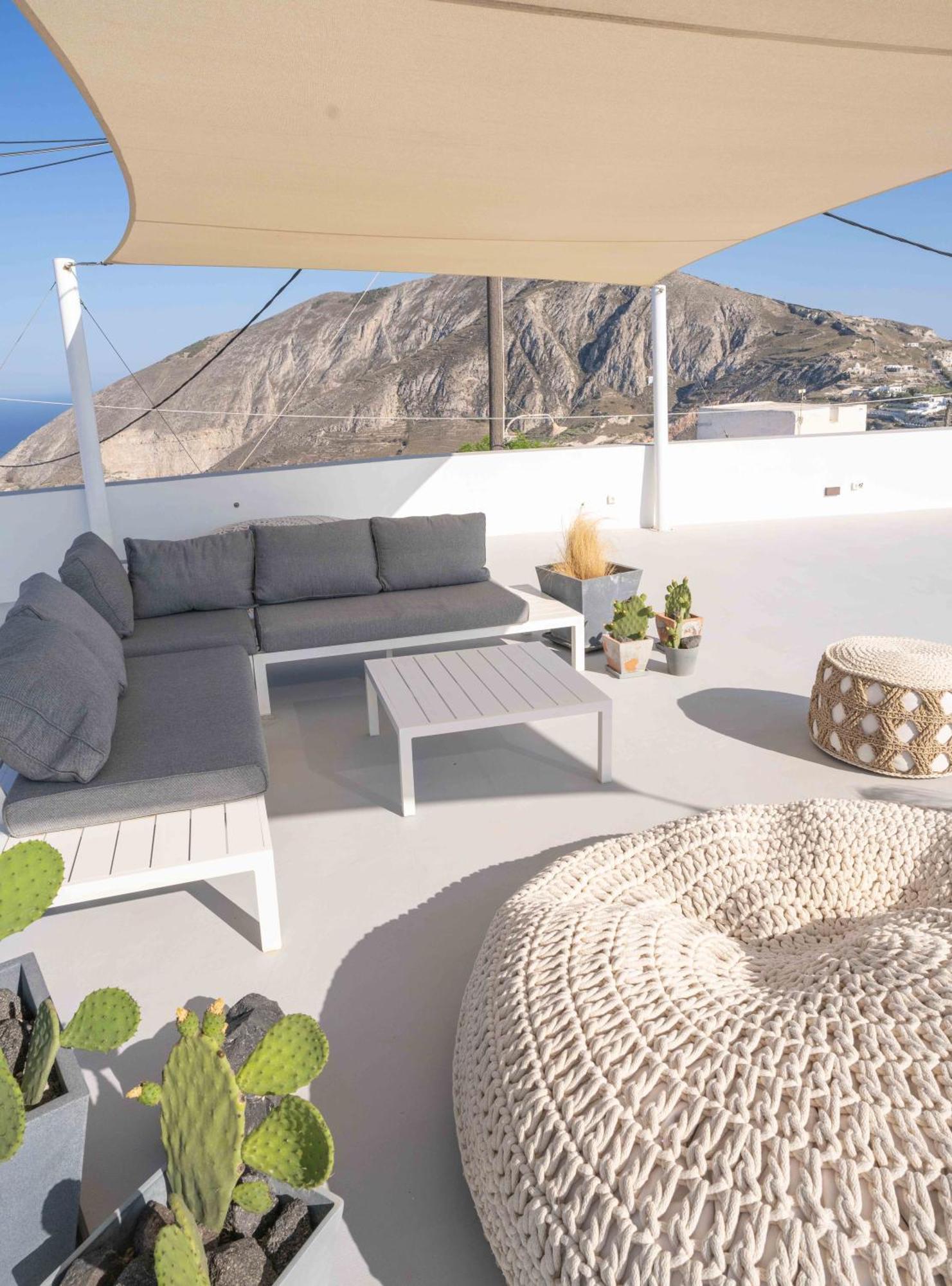Villa Bliss Mansion With Sunset View & Swimming Pool *