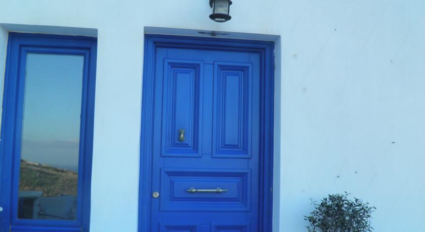 Santorini Traditional * Vothon