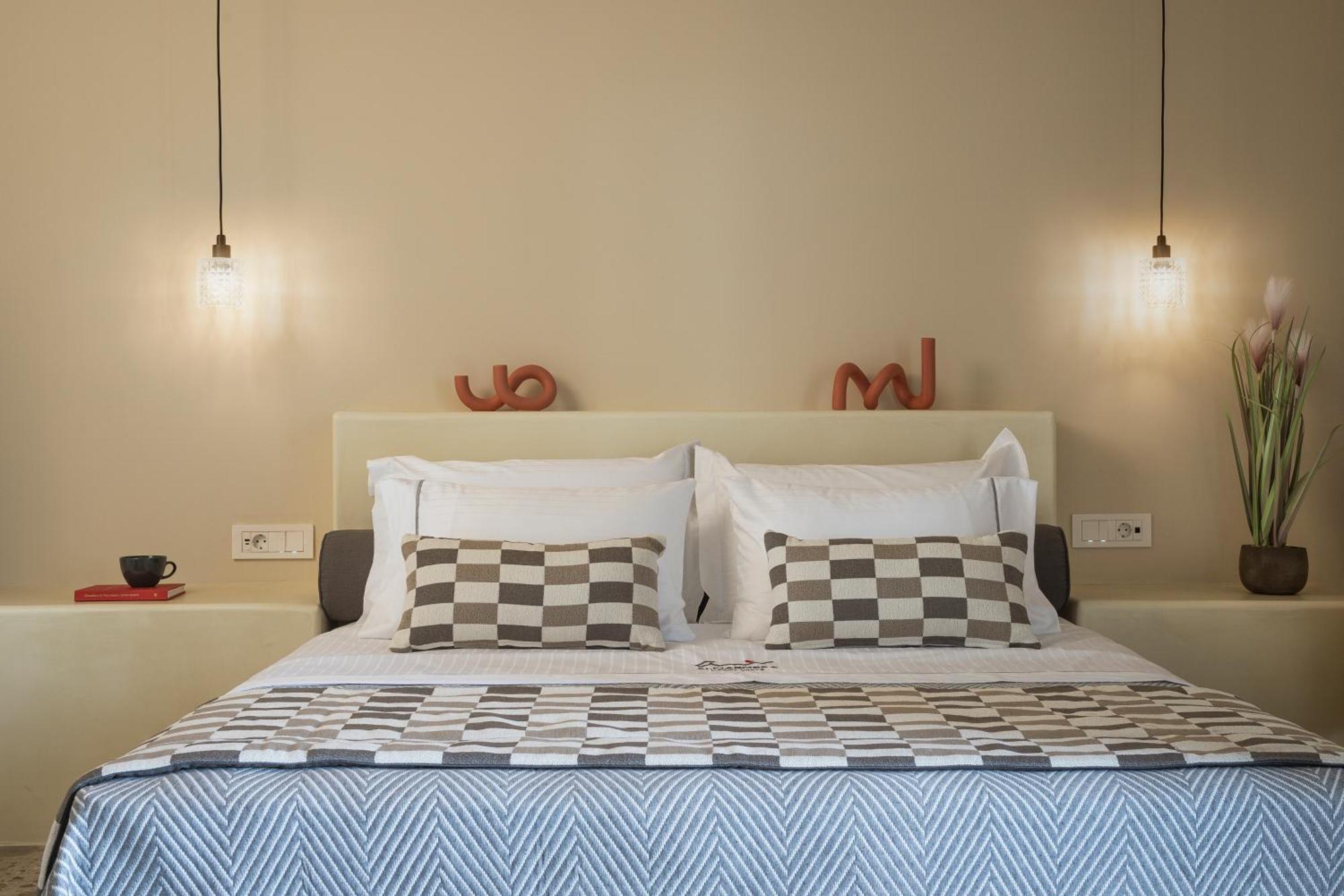 Almarossa Luxury Villa