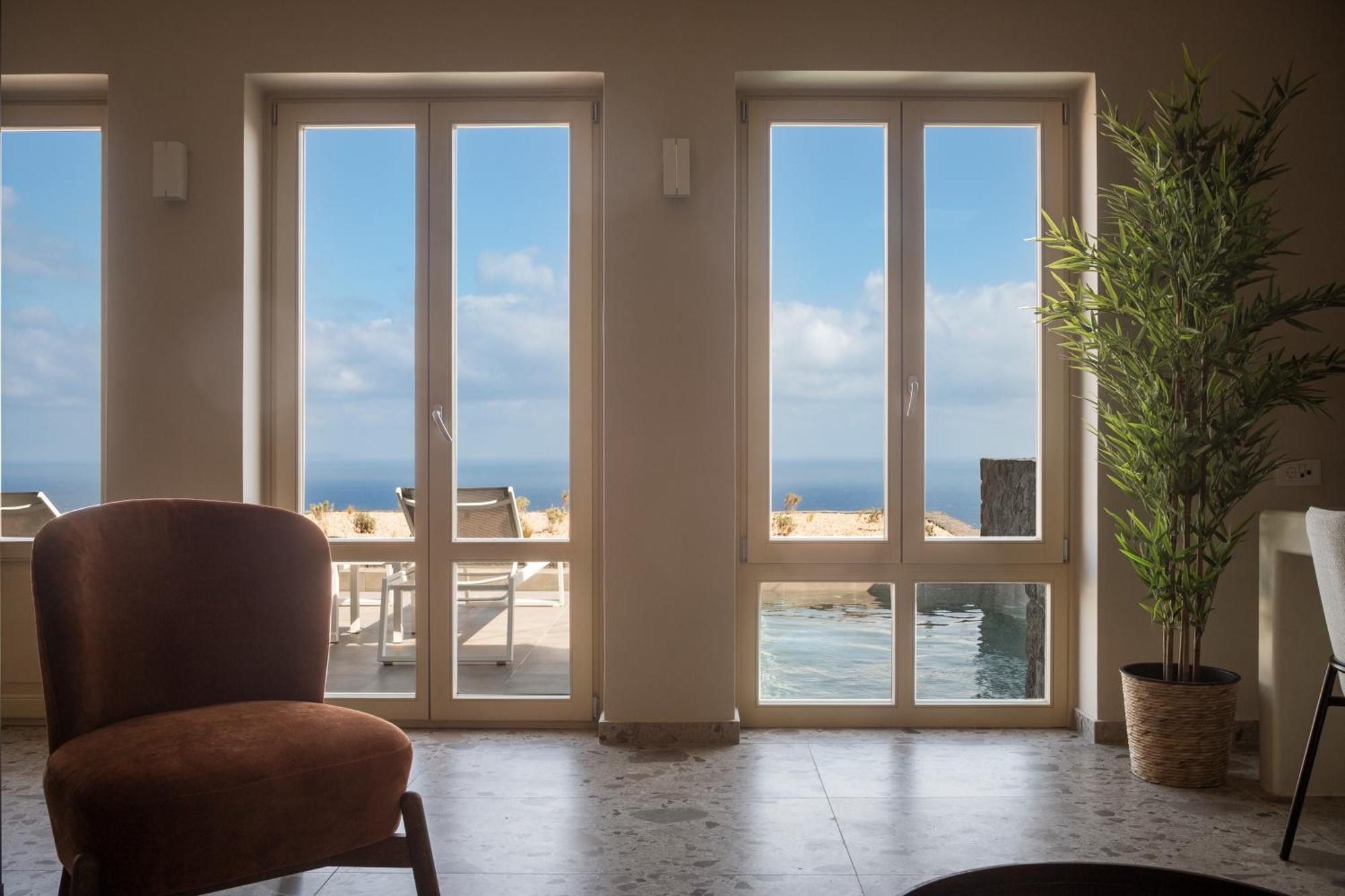 Almarossa Luxury Villa *