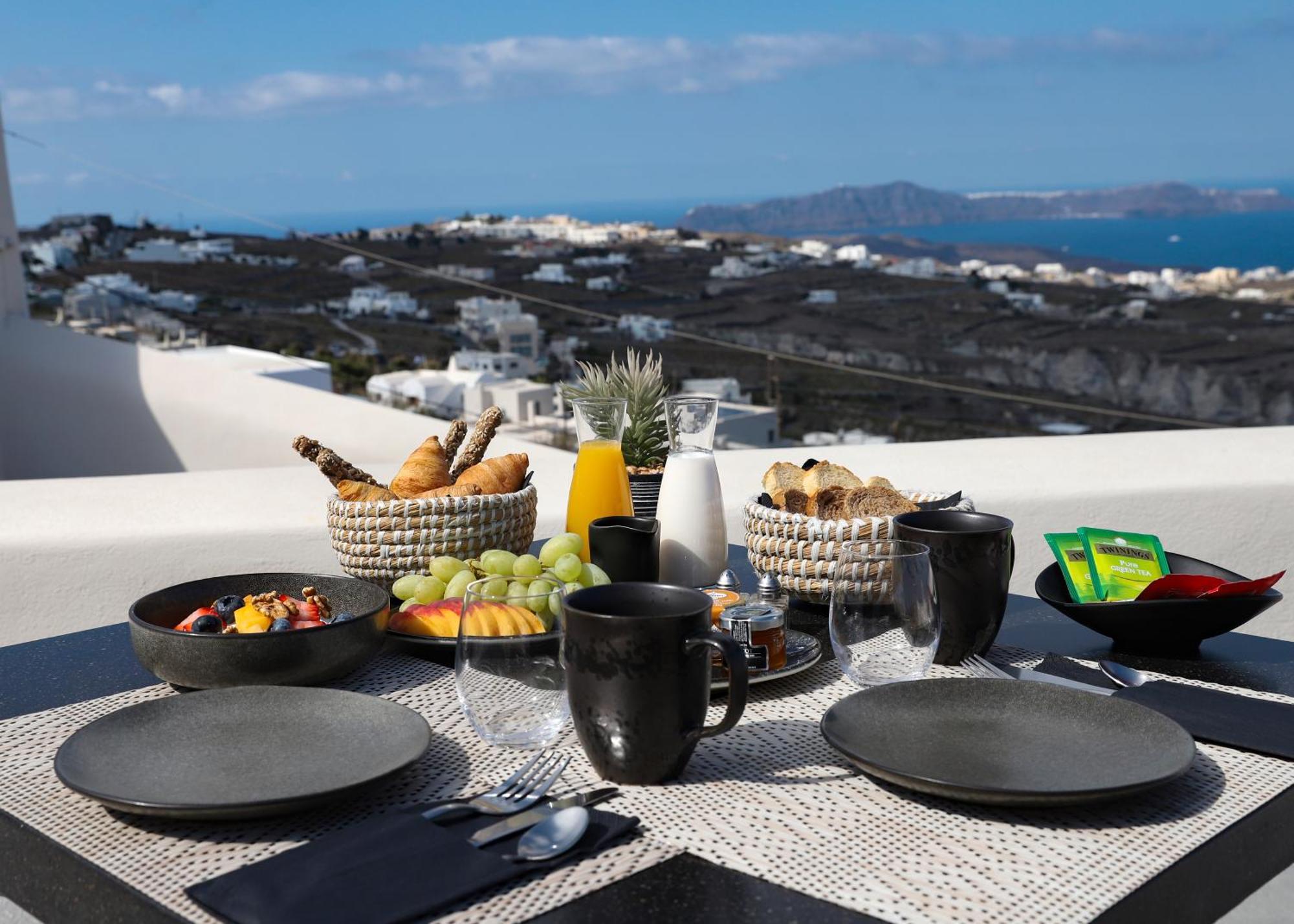 Hotel Arxegono Cave Santorini *