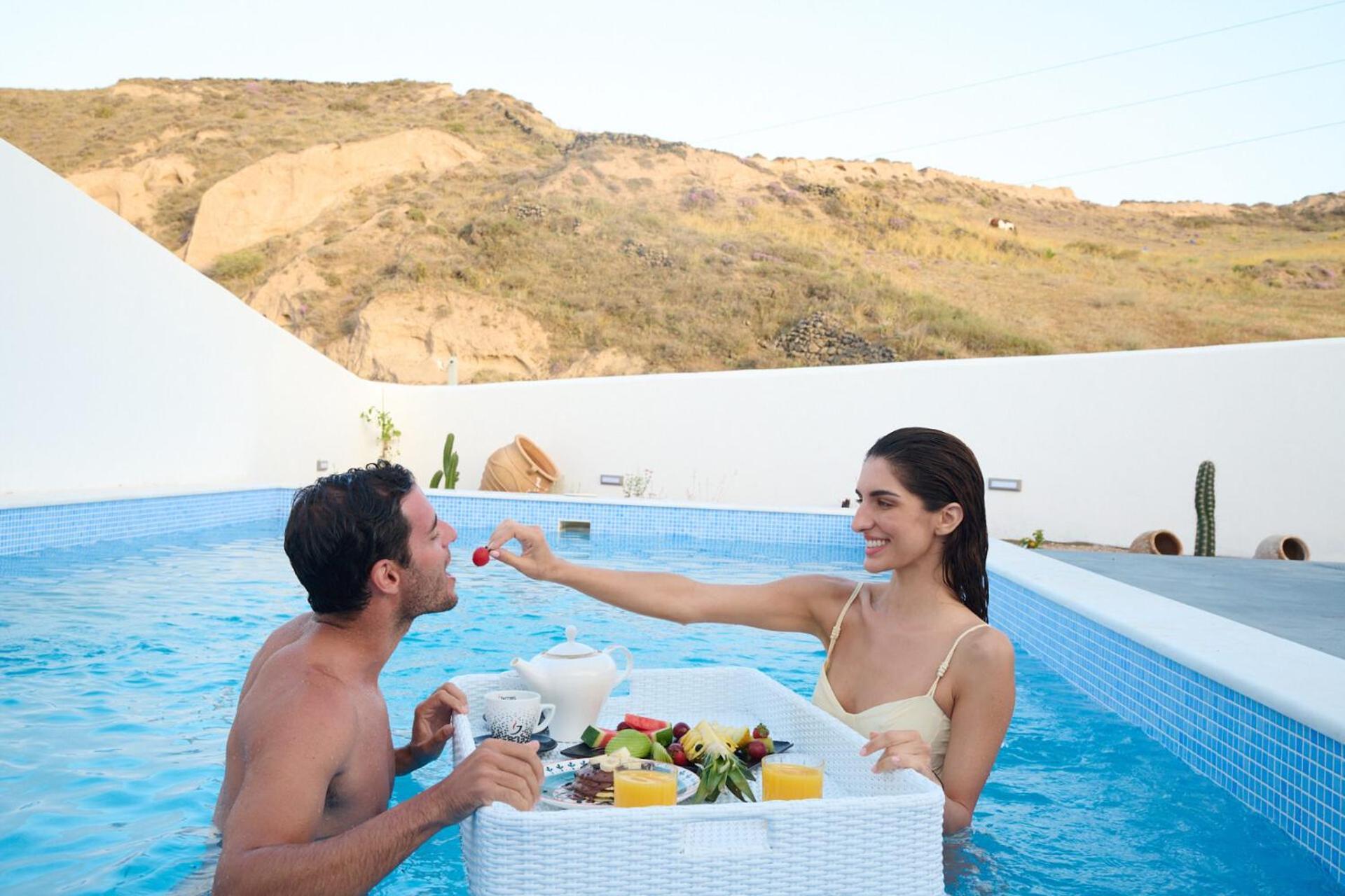 Desiterra & 5* Fira (Santorini)