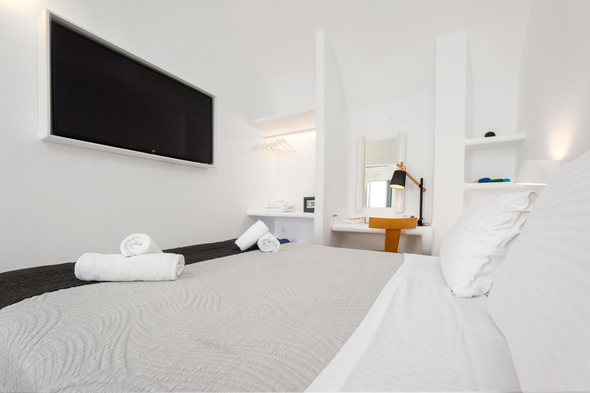 Amaze Hotel