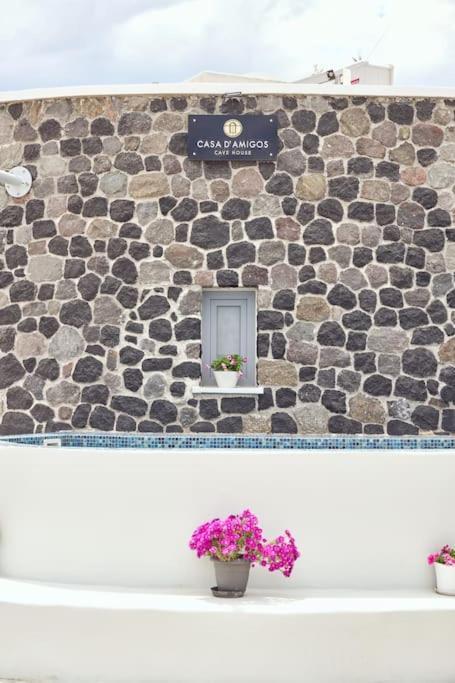 D' Amigos Superior Cave House With Outdoor Hottub