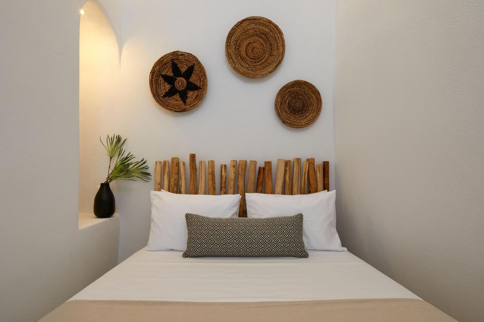Hotel Arxegono Cave Santorini Pyrgos Kallistis