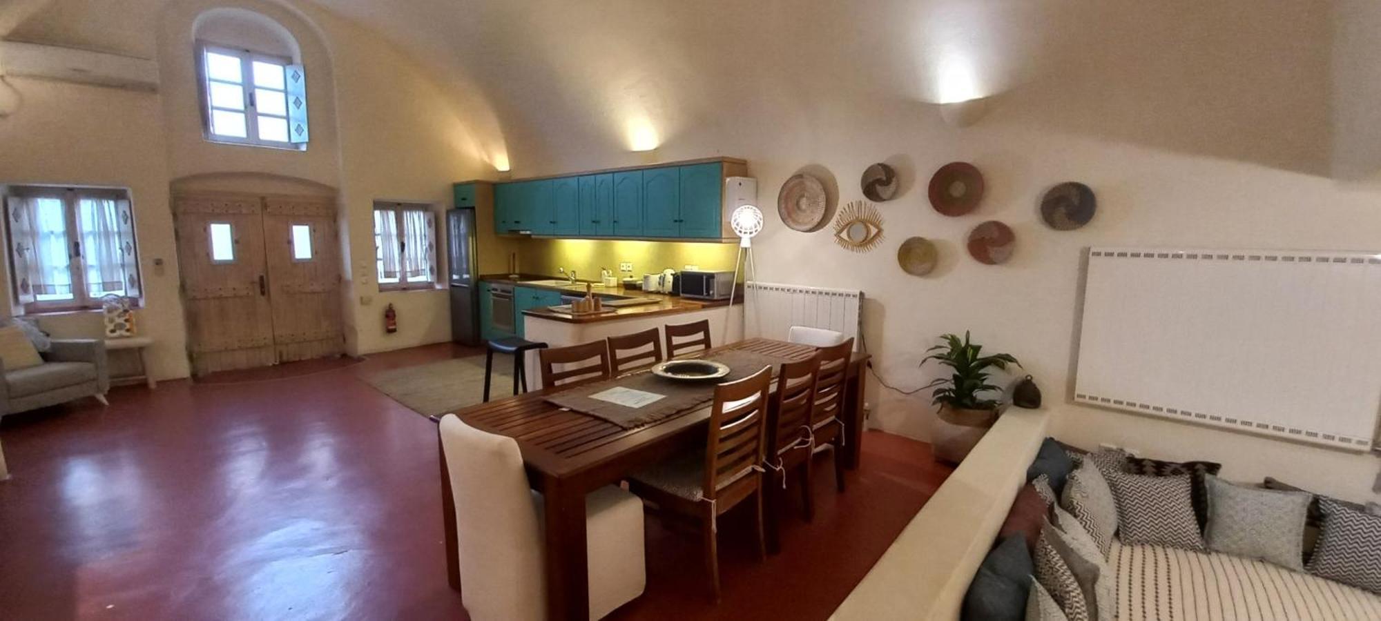 Kisiris Villa *