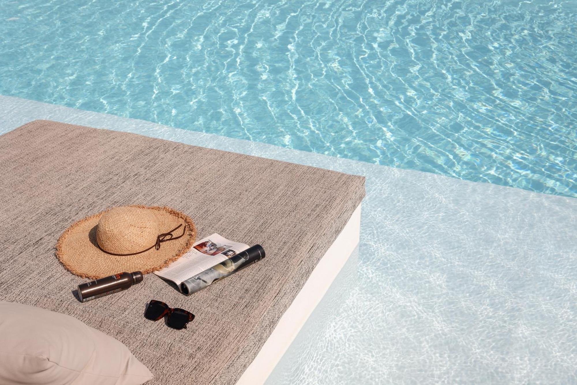 North Wind Luxury Hotel Oia (Santorini)