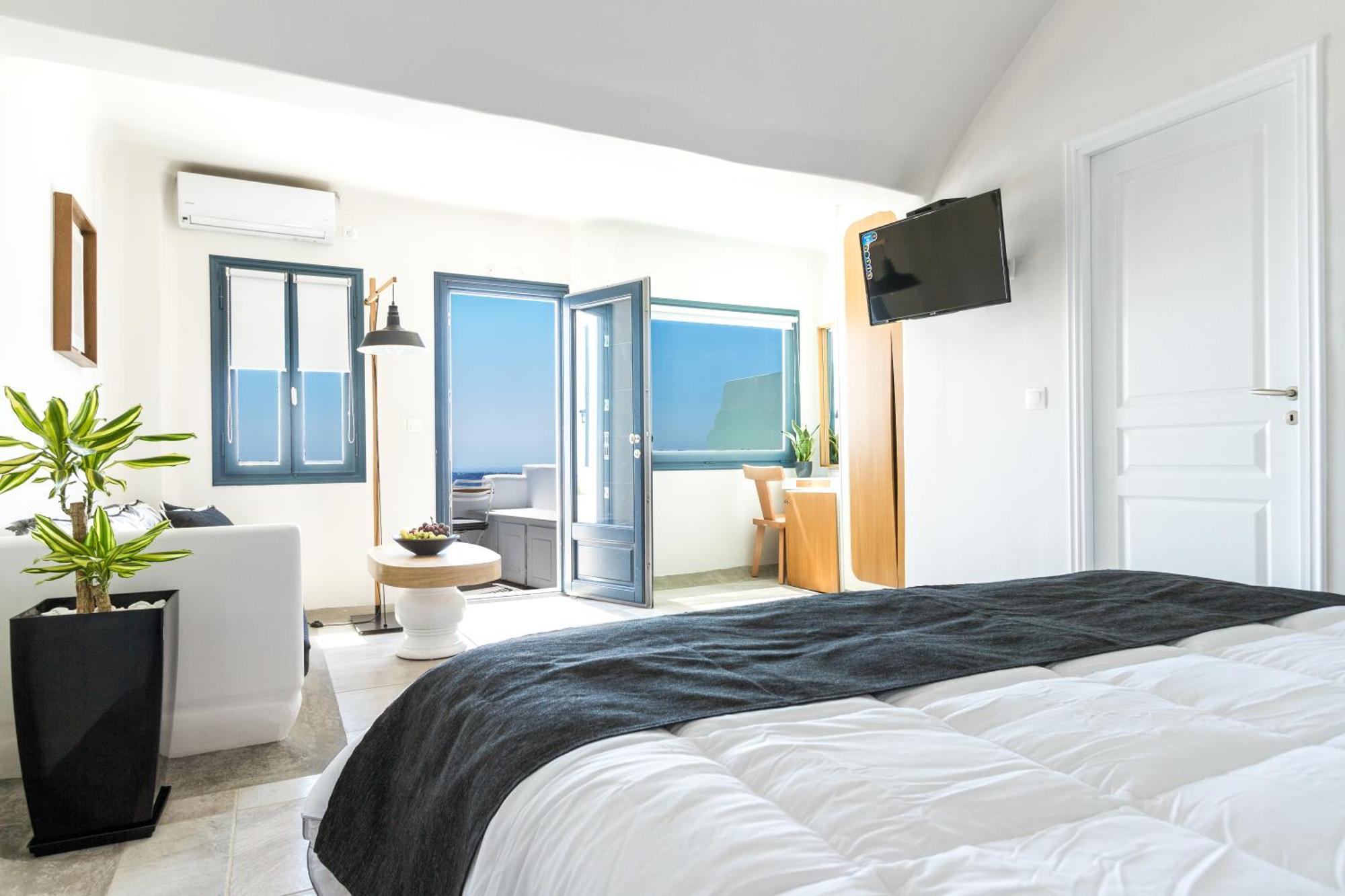 Amaze Hotel