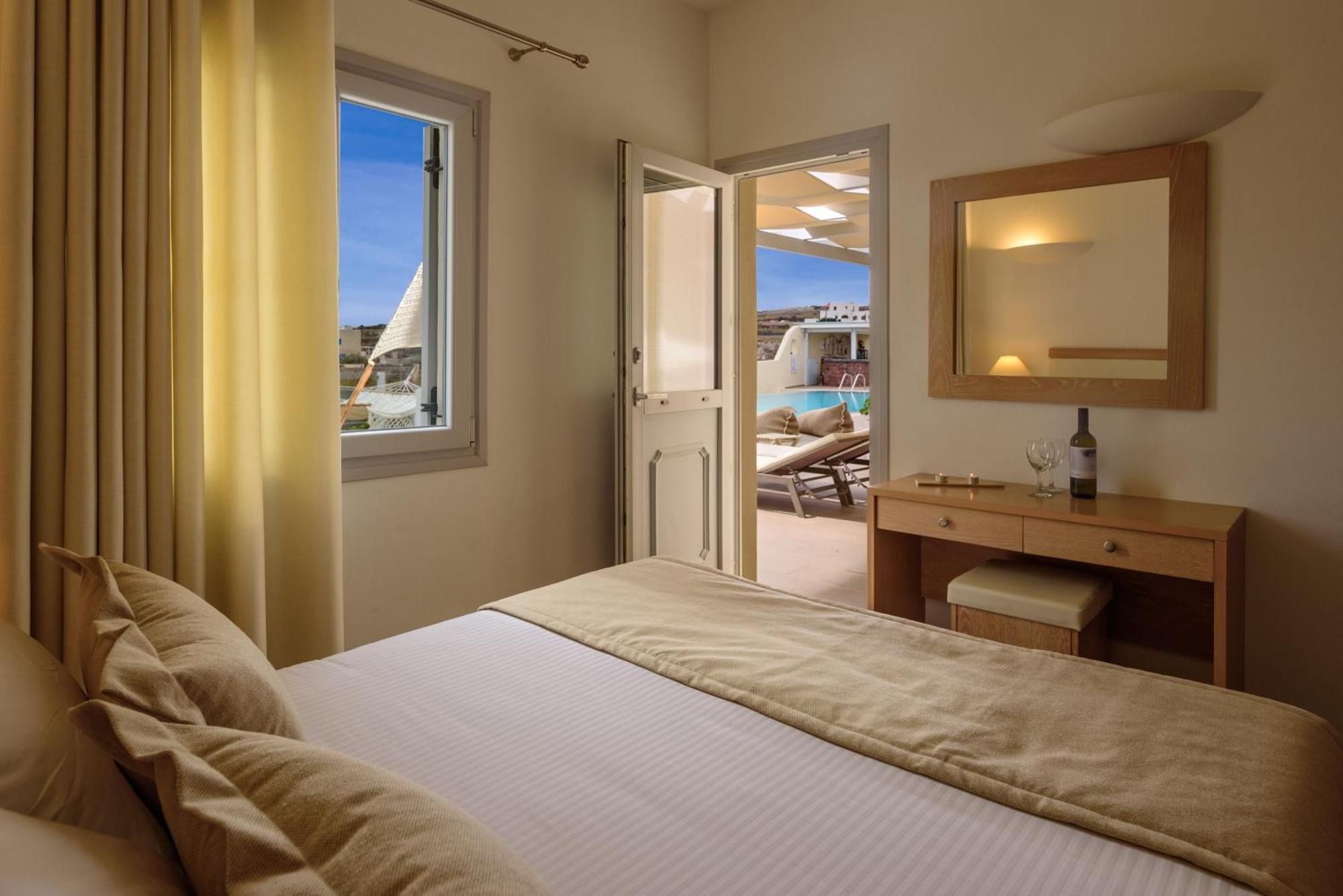 Aliter * Fira (Santorini)