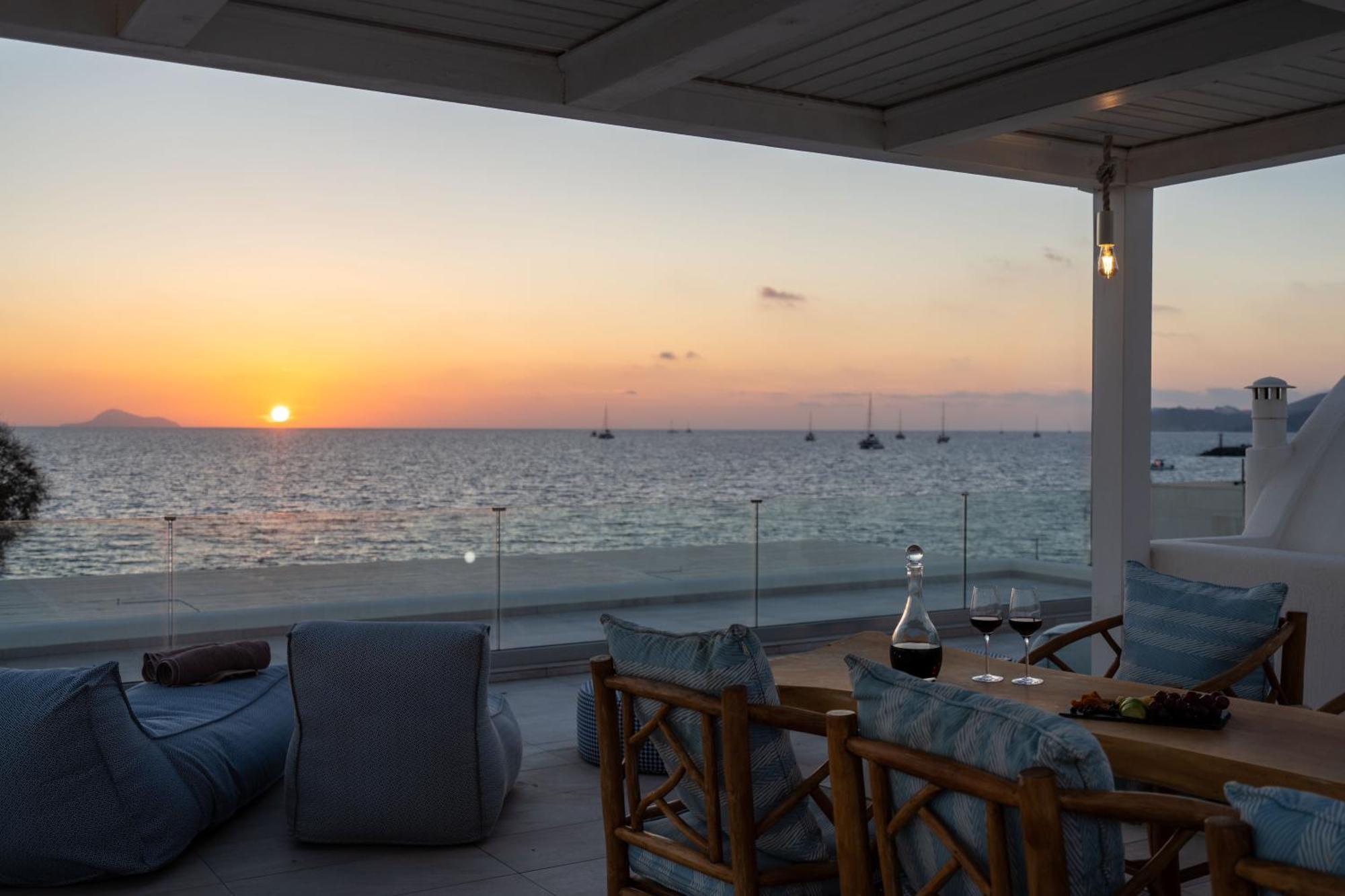 Aegean Melody & Bed & Breakfast Vlychada