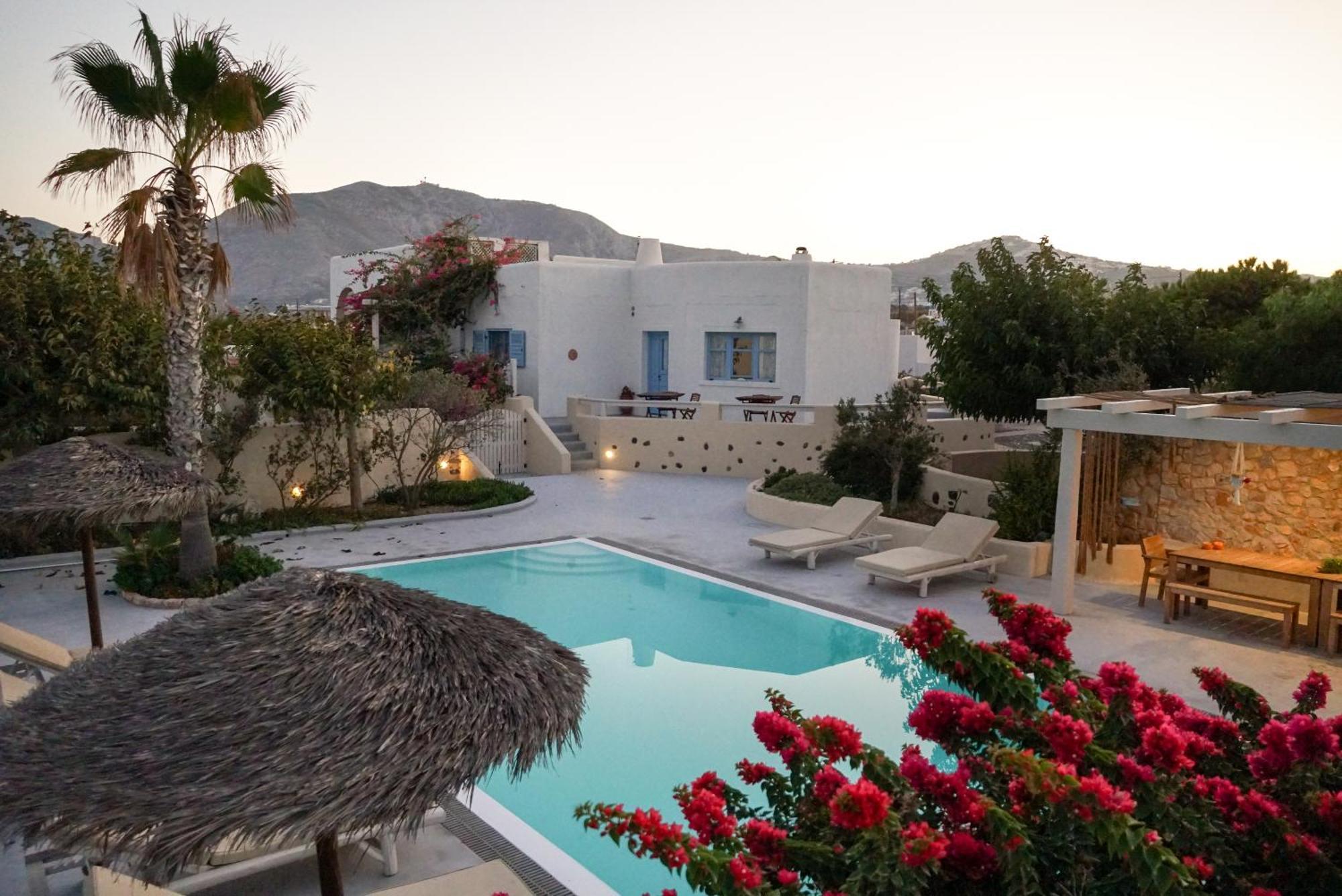Theros Houses Santorini Holiday home