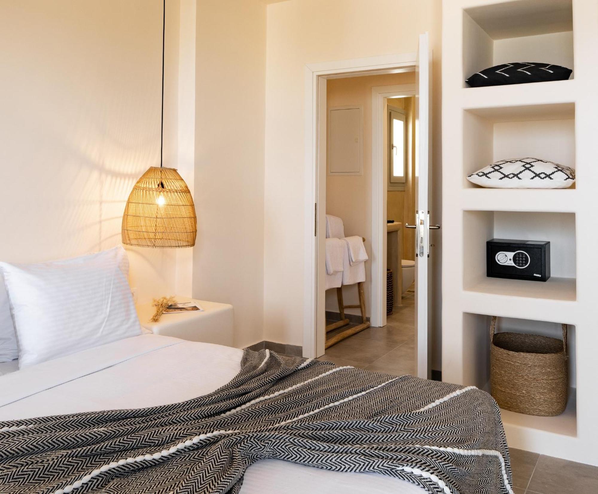 Maeva Santorini Aparthotel Pýrgos