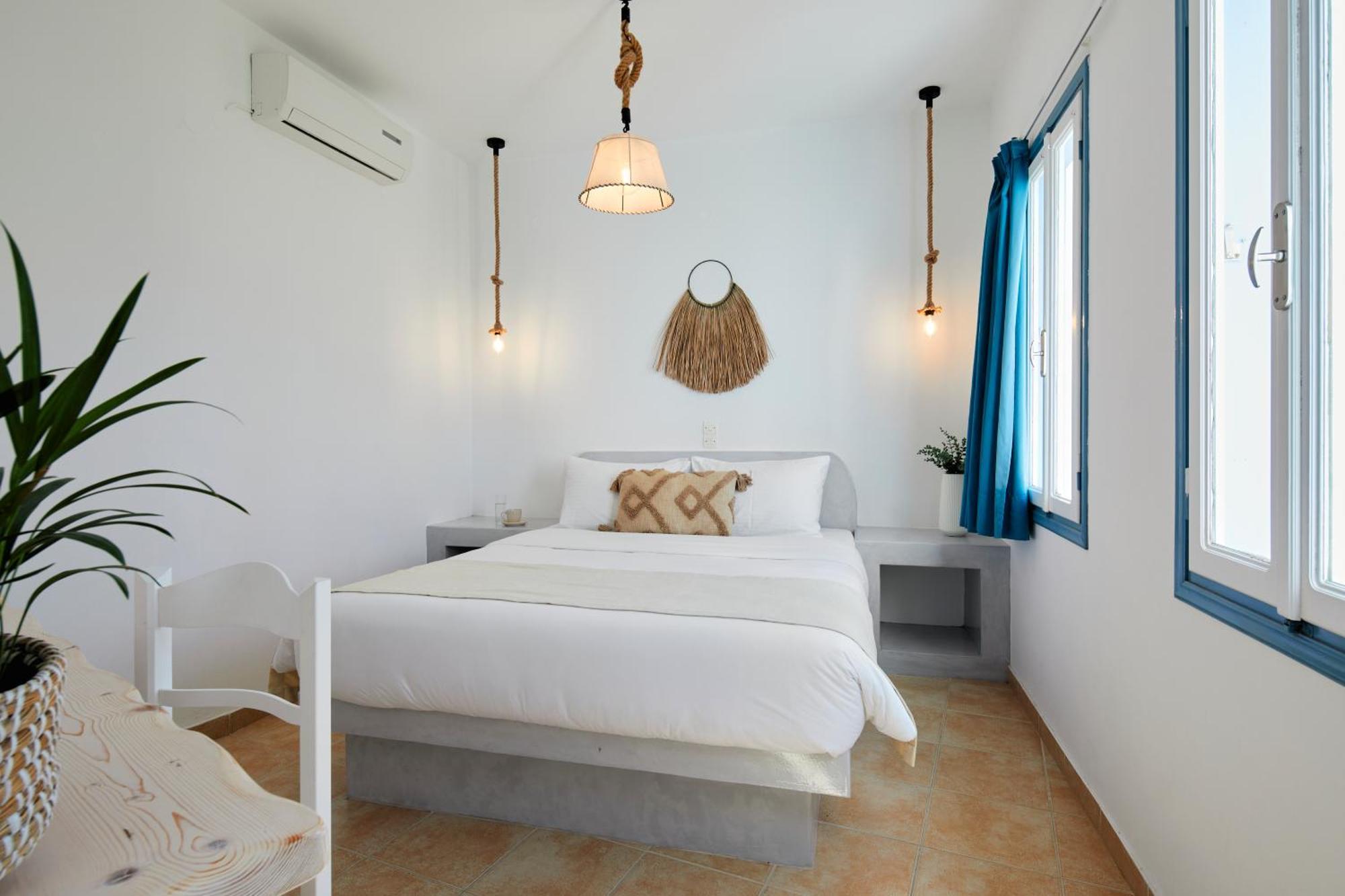 Hotel Athiri Santorini