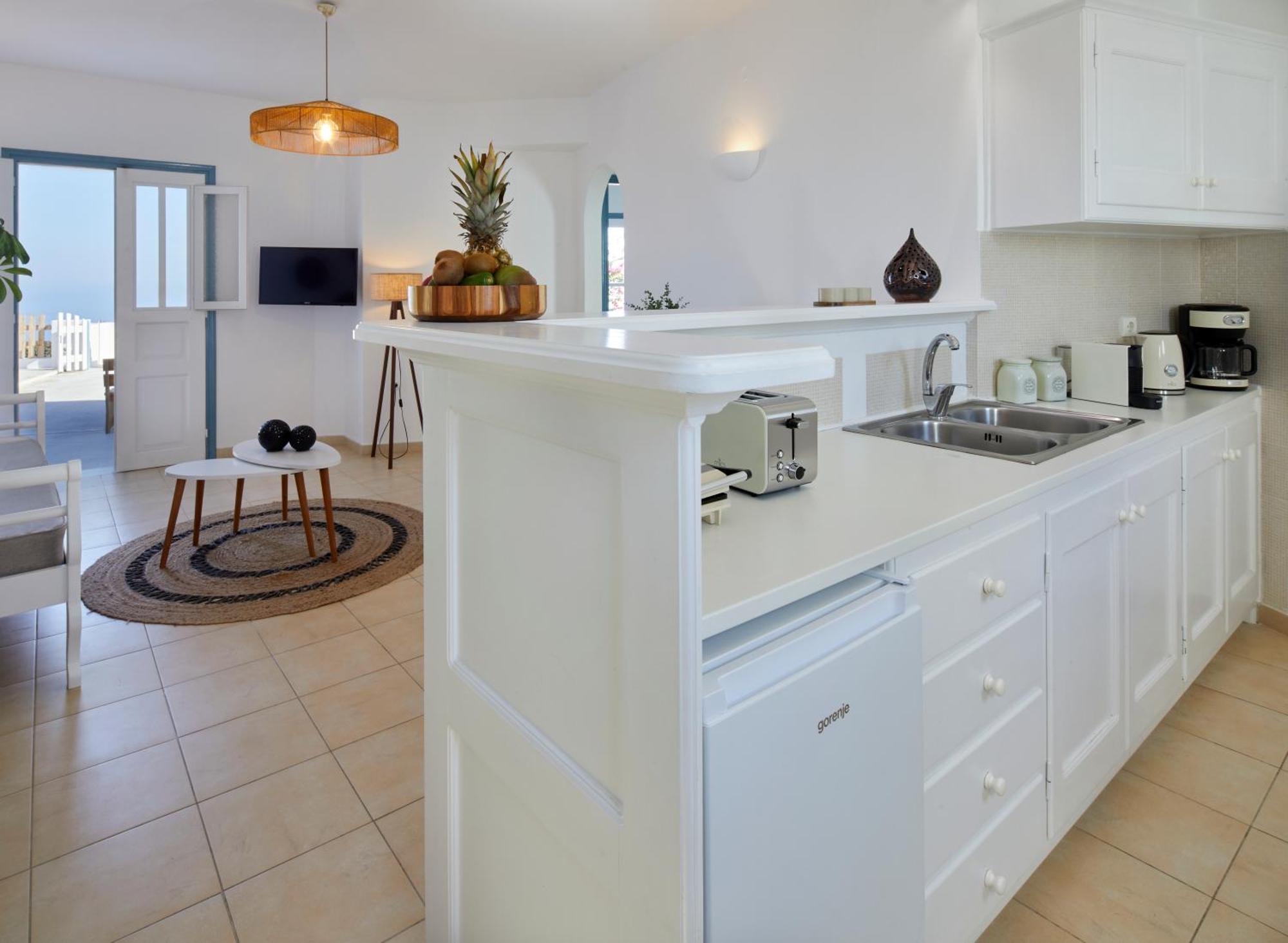 Athiri Santorini Hotel
