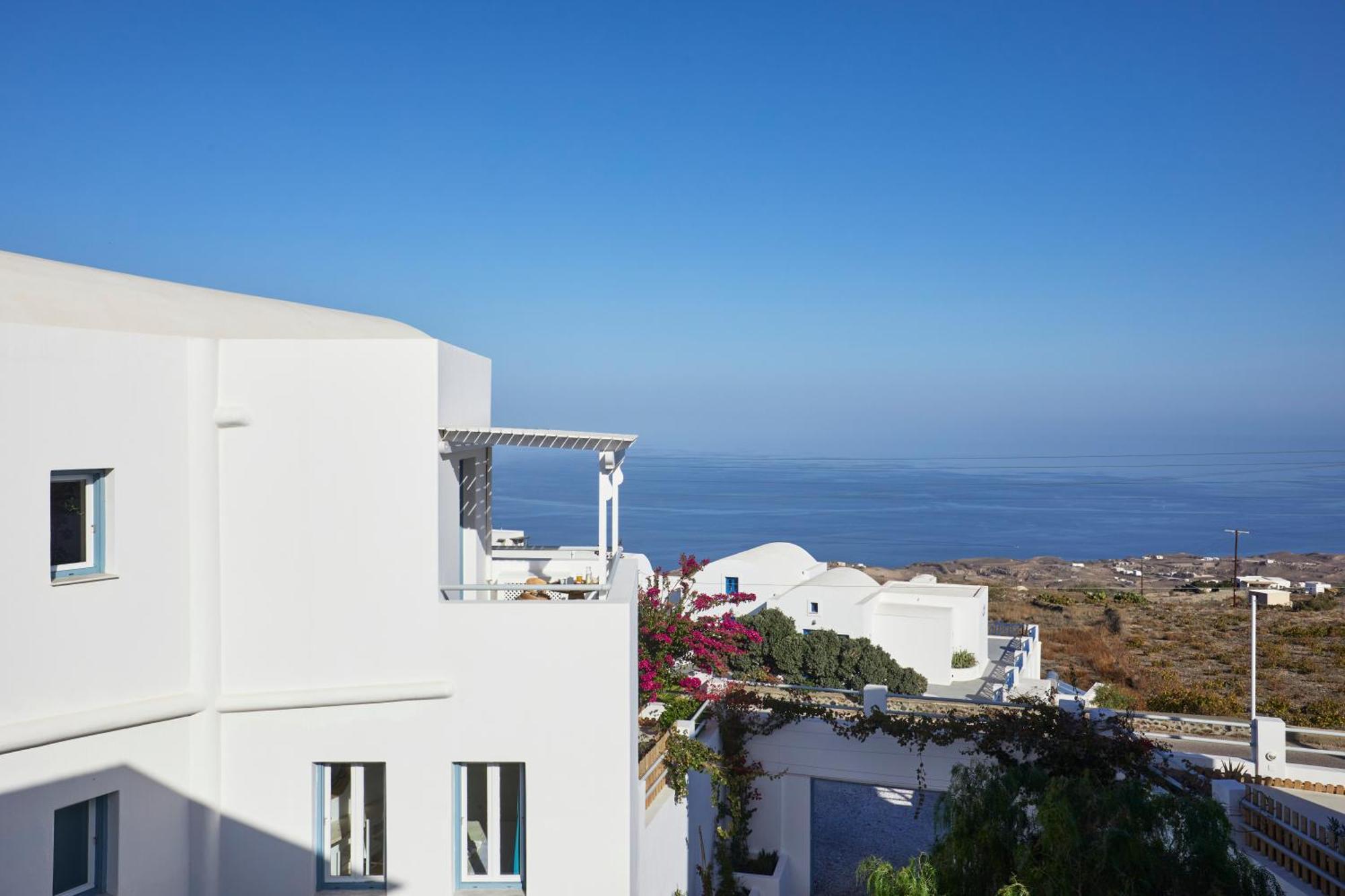 Athiri Santorini Hotel 3*
