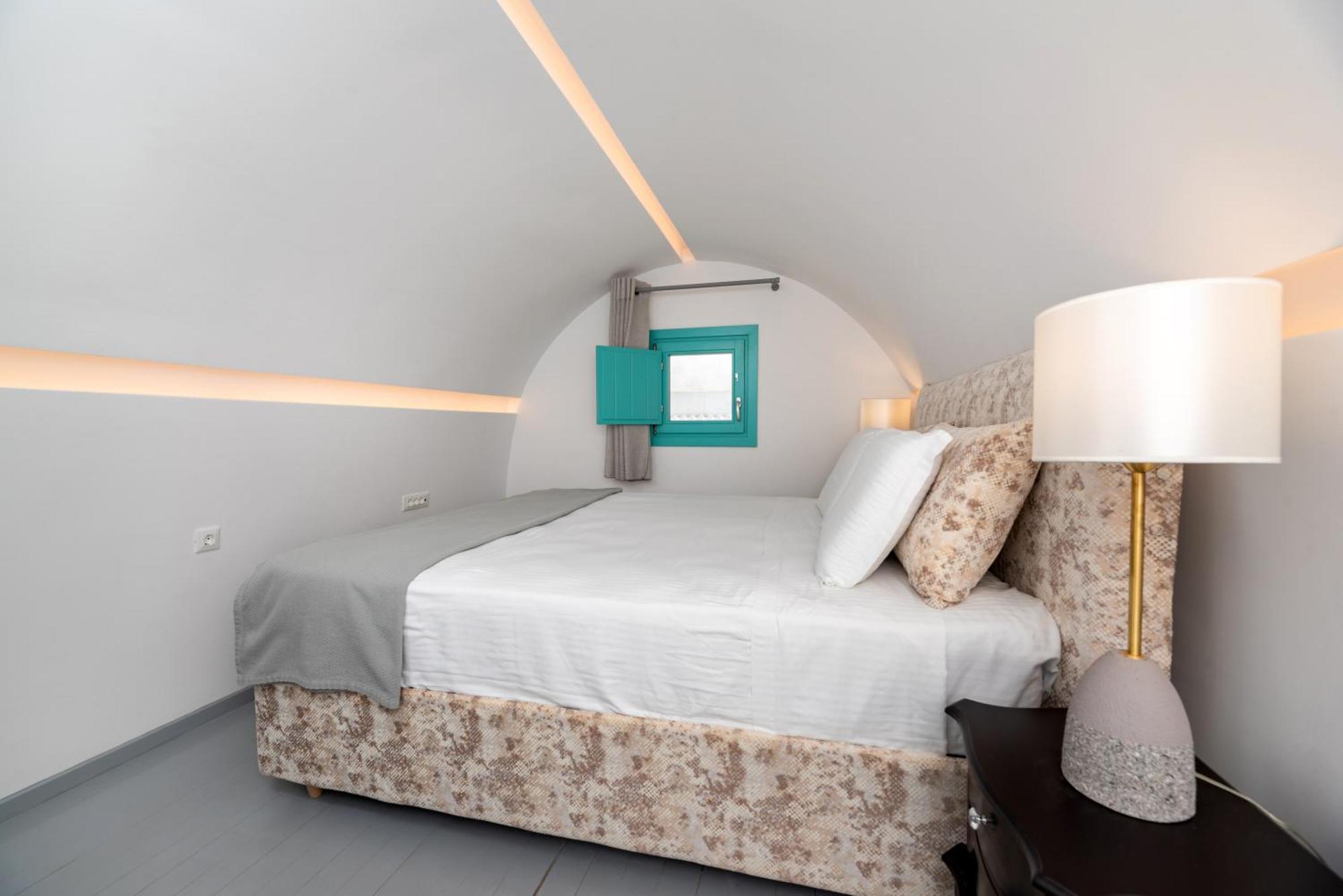 Hotel Santa Irina Luxury Sunny Lofts Perivolos (Santorini)