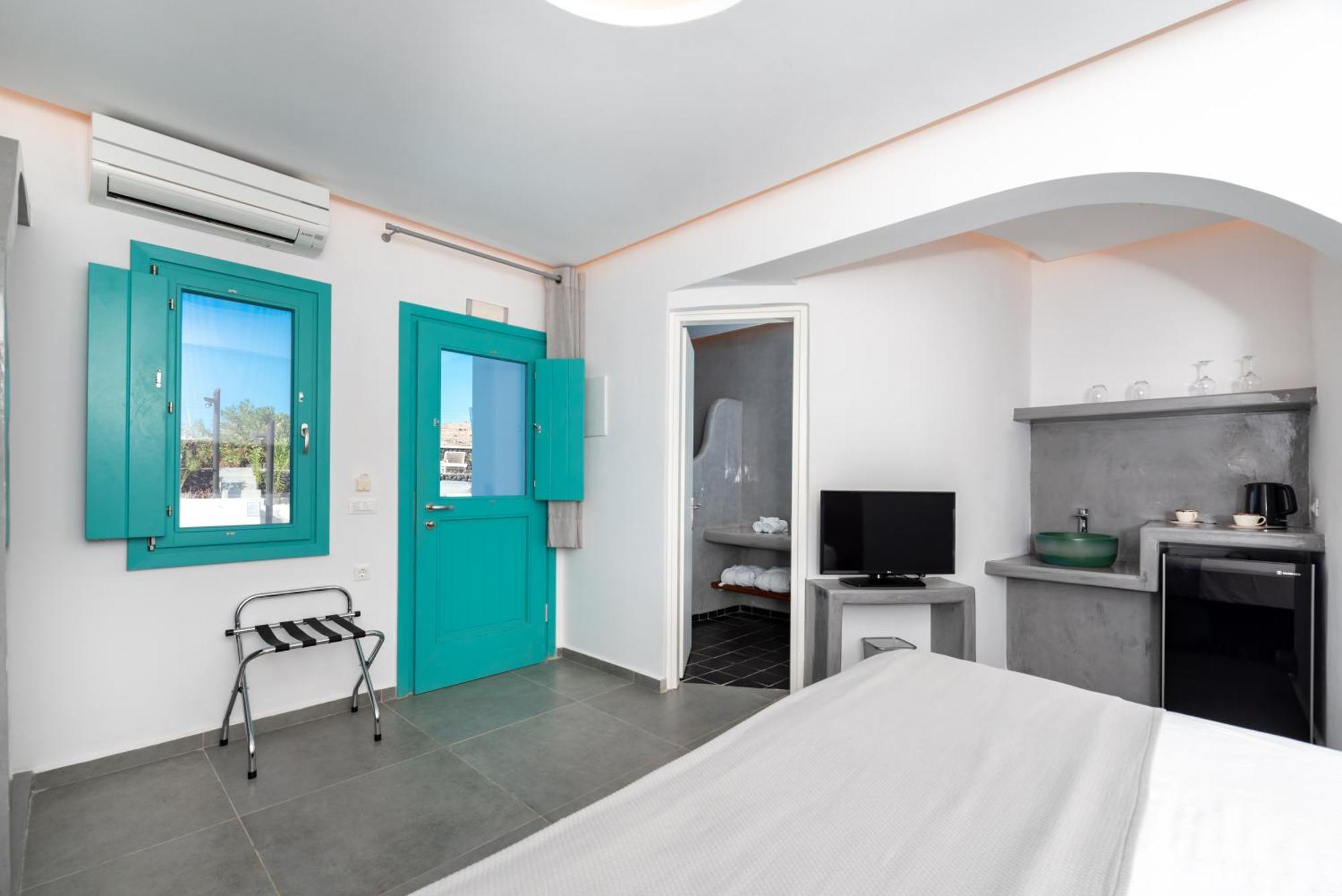 Hotel Santa Irina Luxury Sunny Lofts 4*