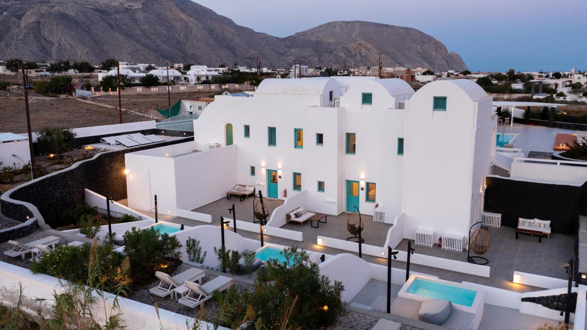 Santa Irina Luxury Sunny Lofts Hotel 4*