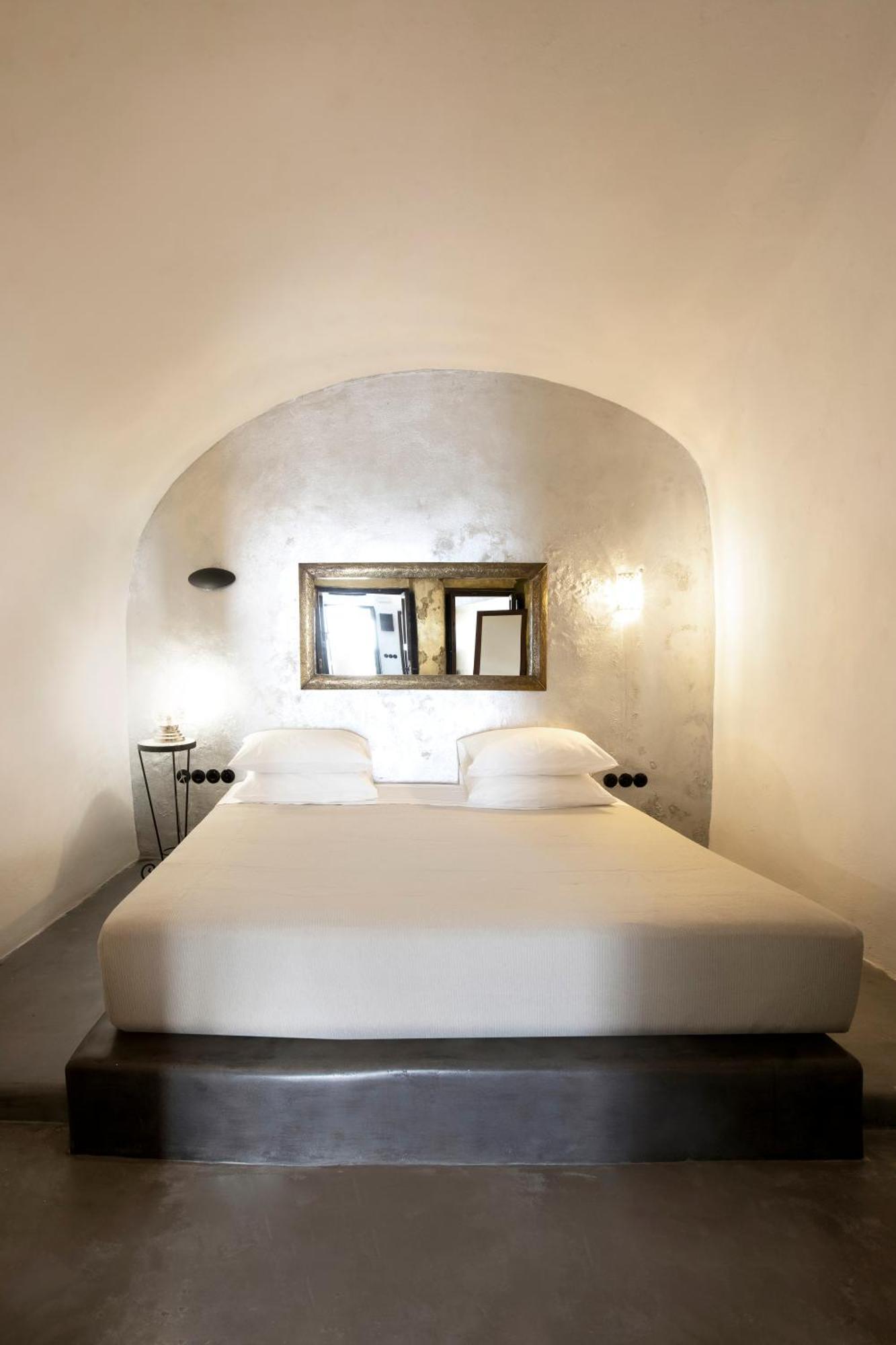 Ducato Wine Village 4* Megalochori (Santorini)
