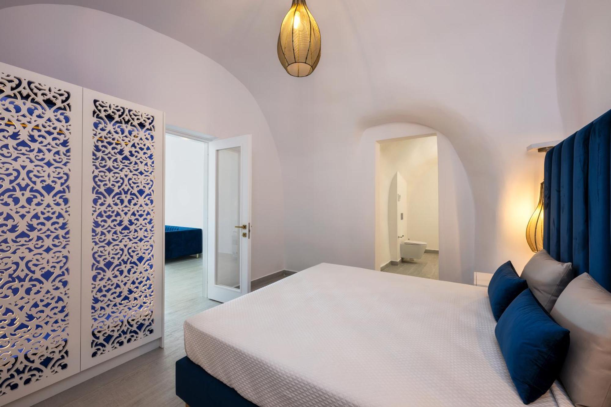 Palm Island Hotel