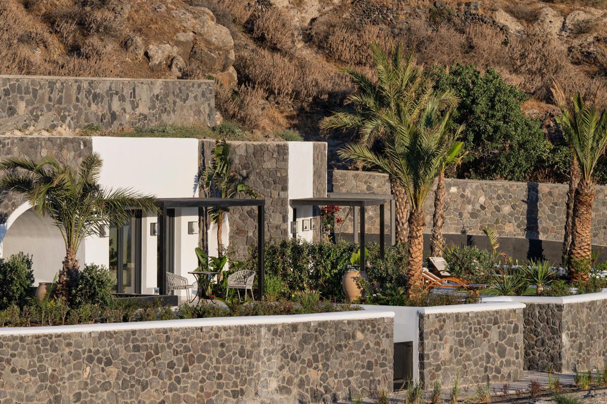Palm Island Imerovigli (Santorini)