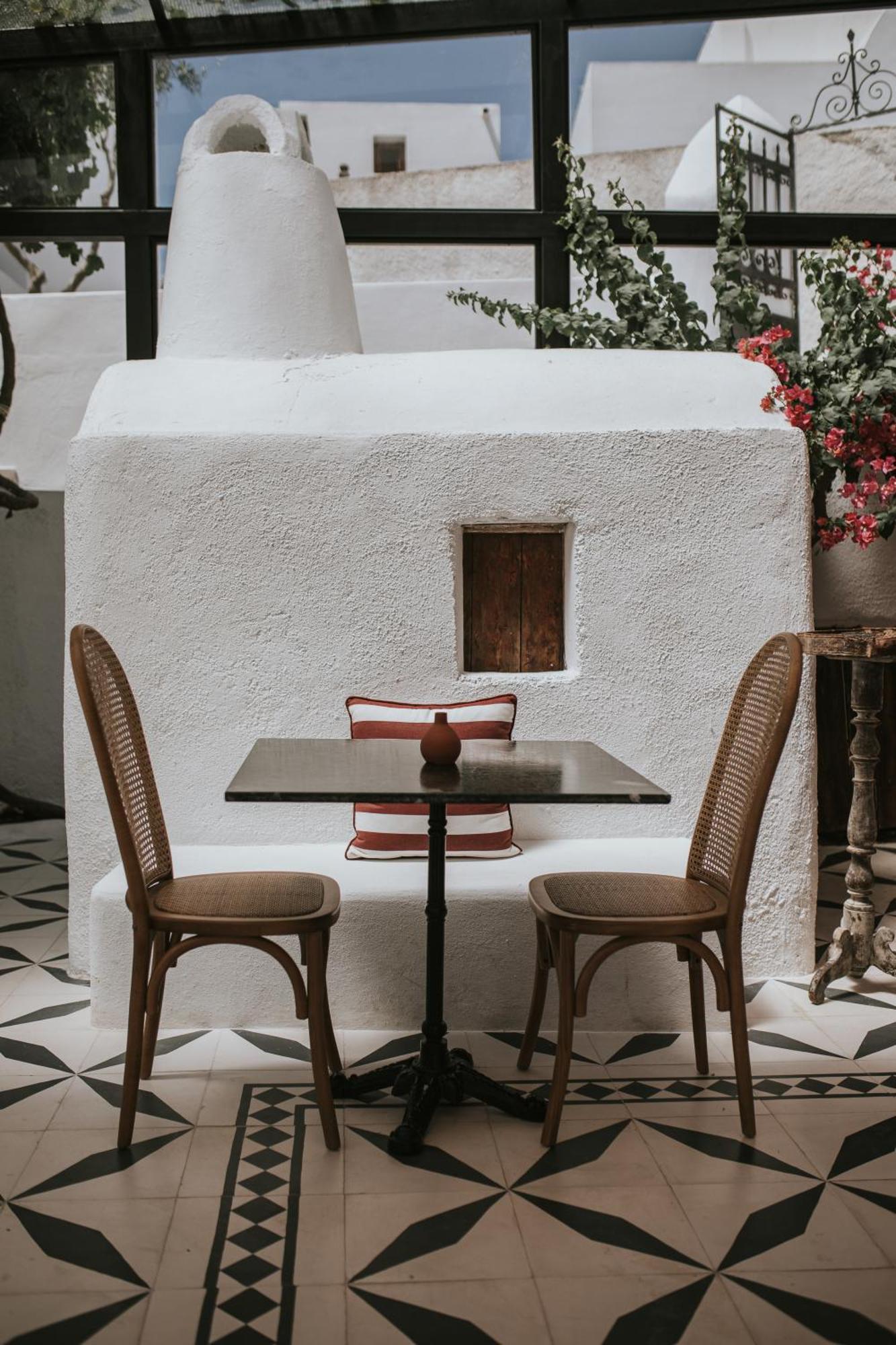 Meroviglia Boutique Imerovigli (Santorini)