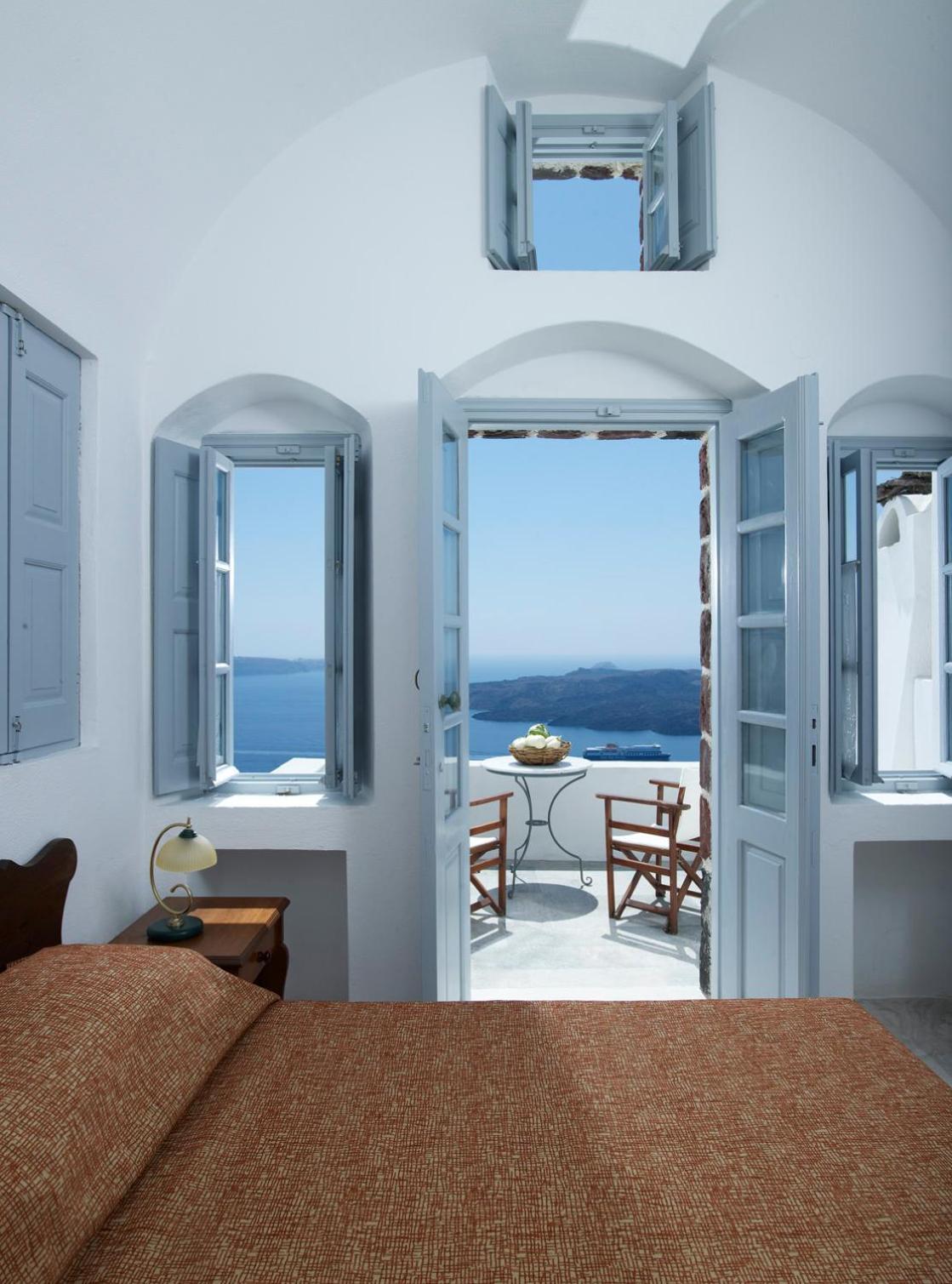 Aigialos Luxury Traditional Settlement Hotel Fira (Santorini)