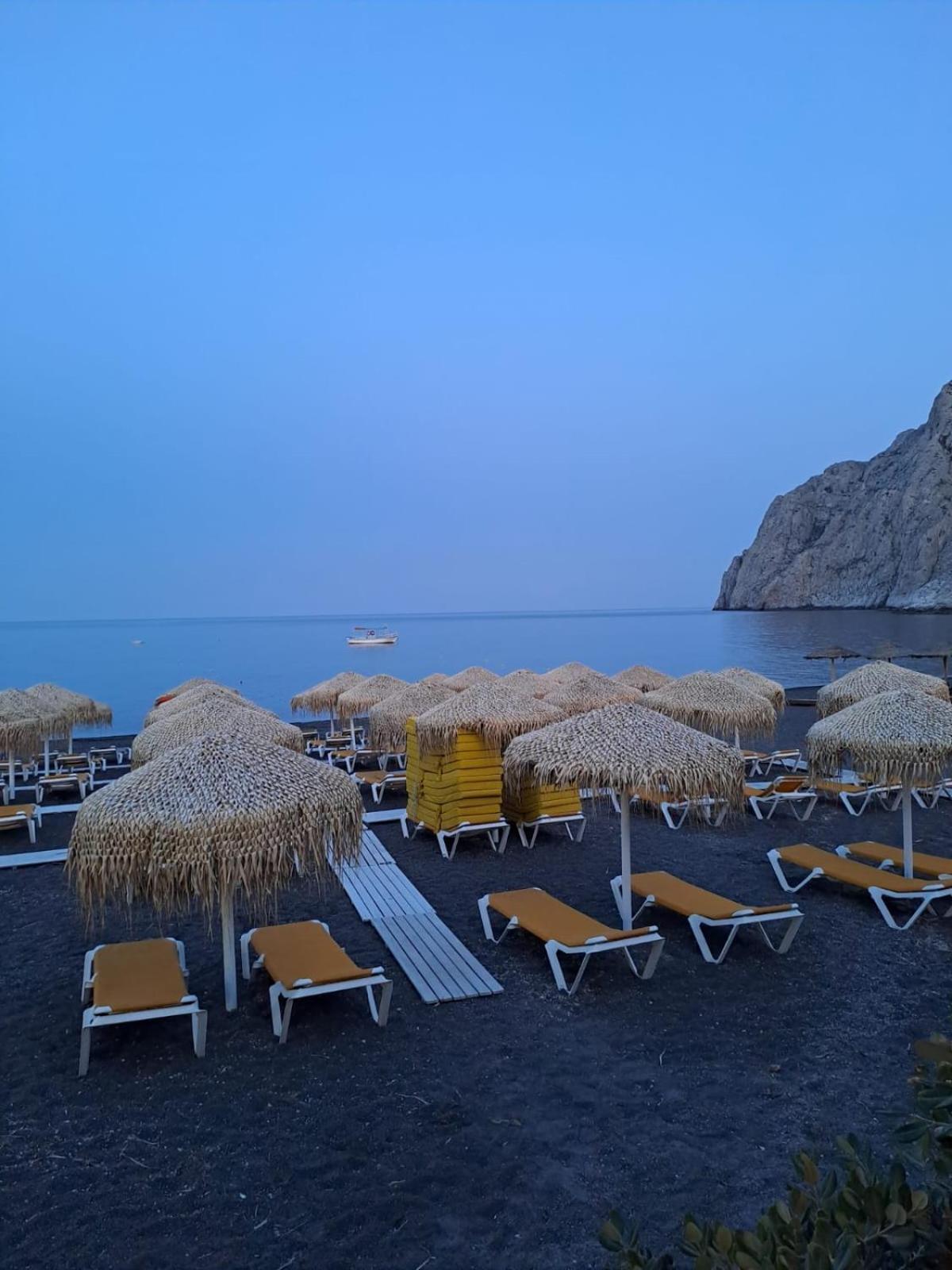 Kamara Sea View *