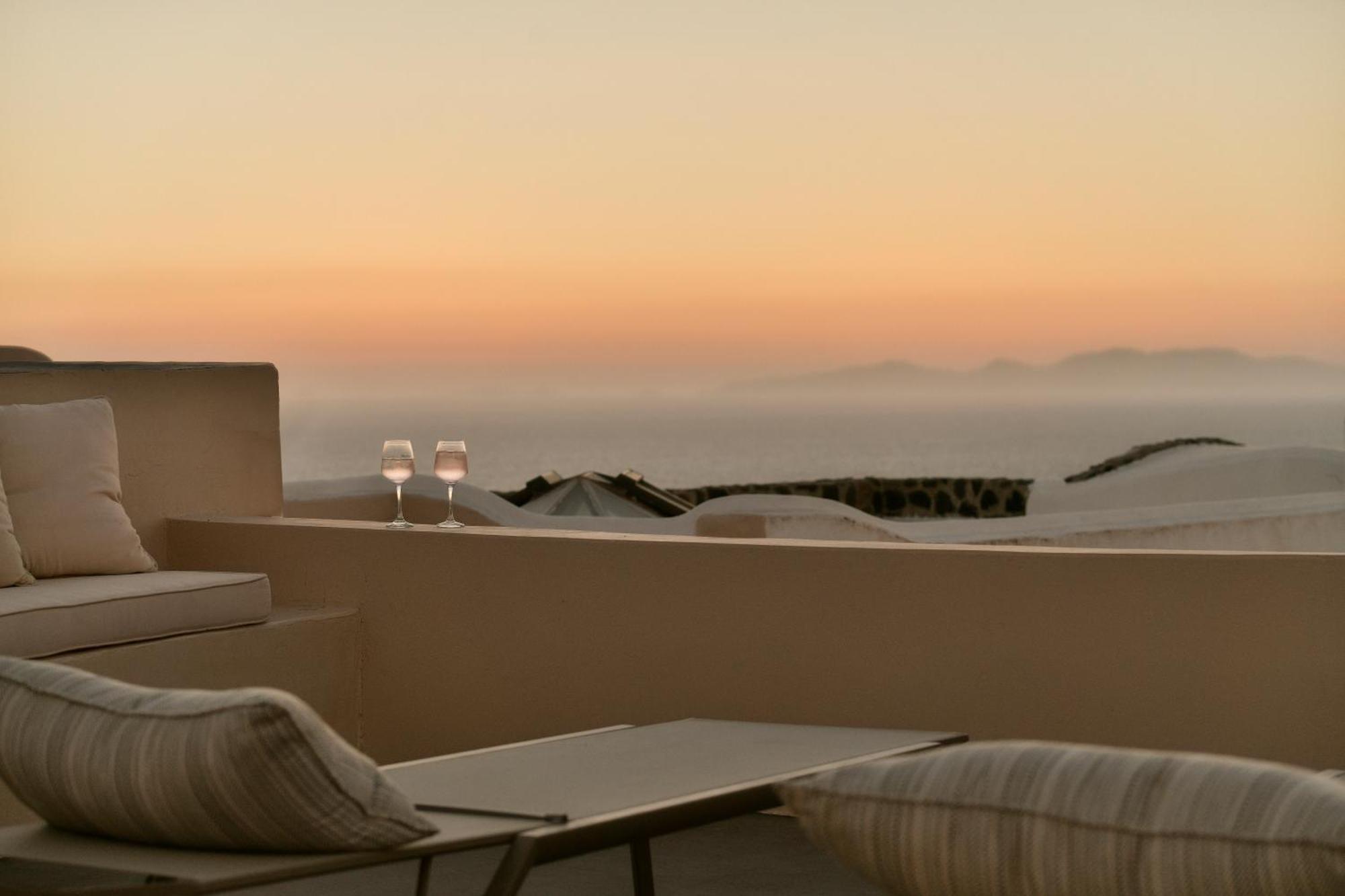 Unique Homes By K&k * Oia (Santorini)
