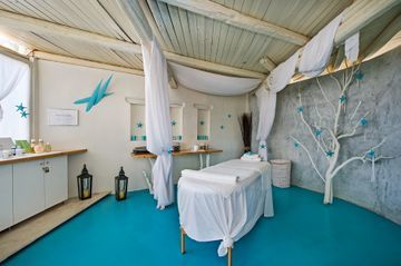 Atlantis Hotel 3*